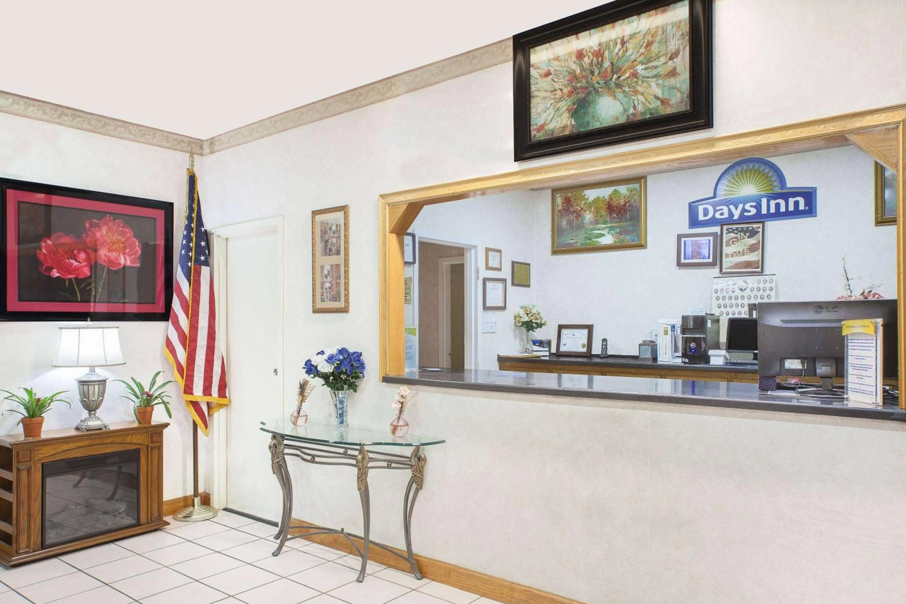 Lobby or reception in Days Inn by Wyndham Newton MS I-20