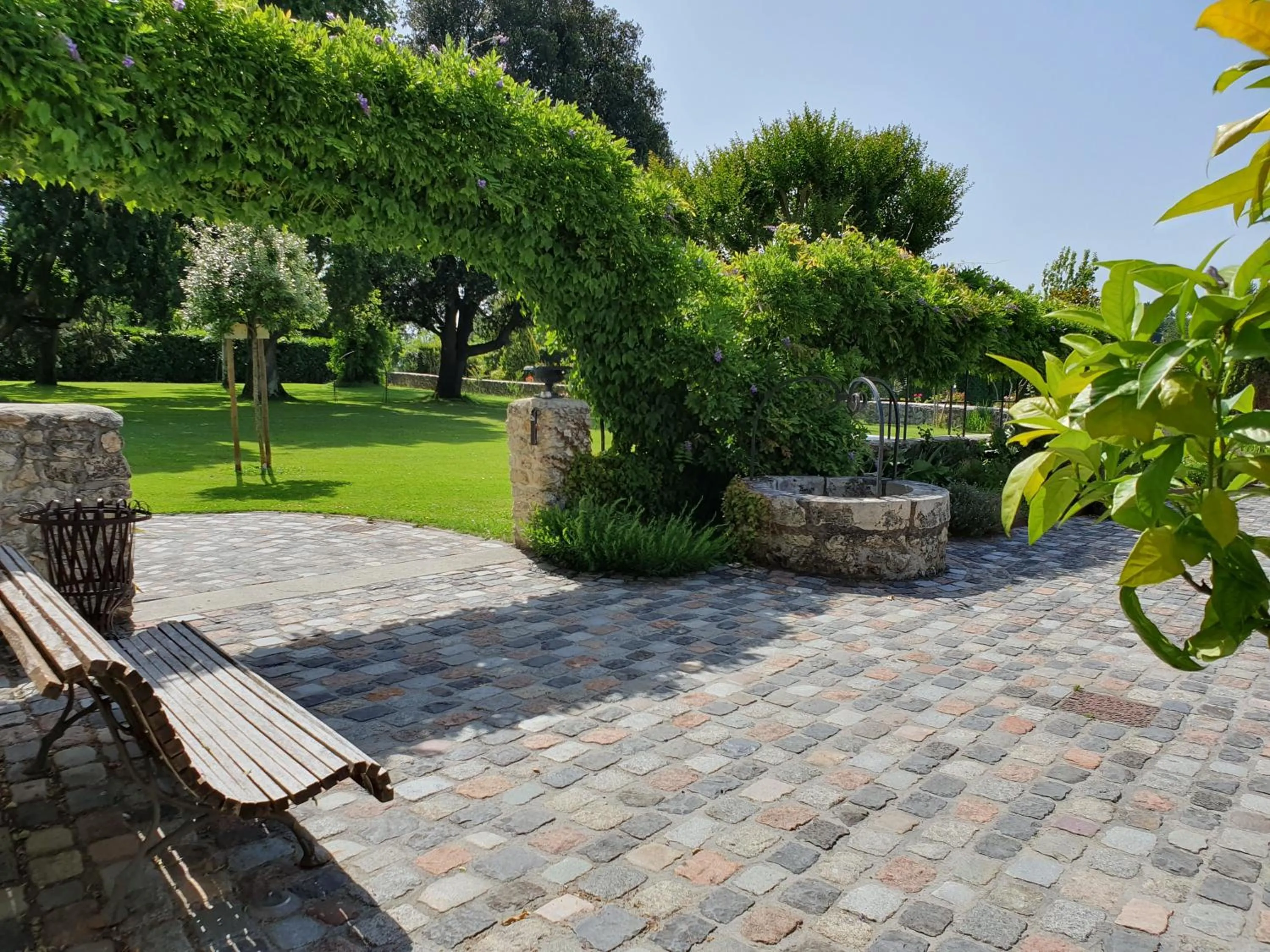 Garden in Domaine de Larchey