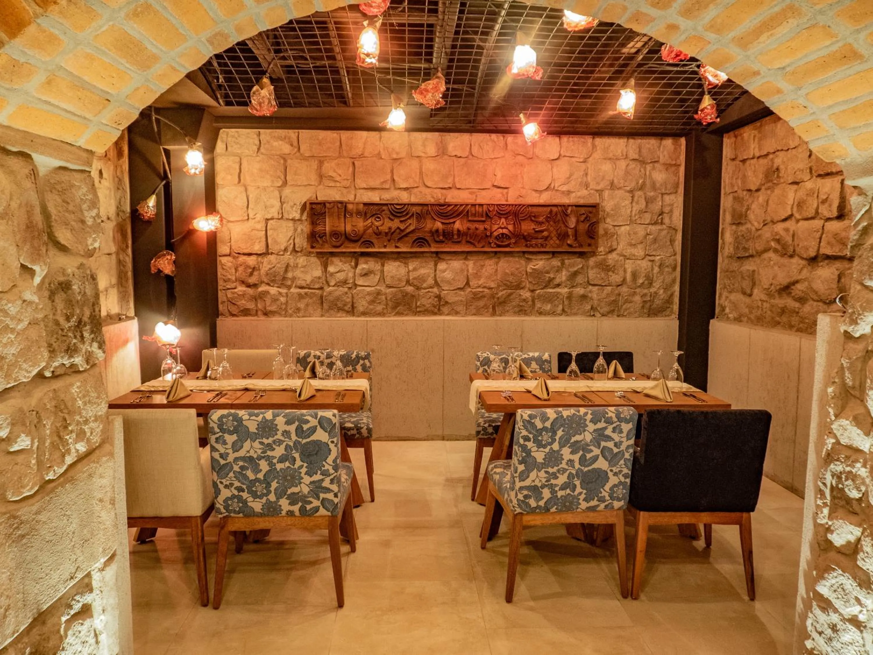 Restaurant/places to eat in Hotel Otavalo by Art Hotels