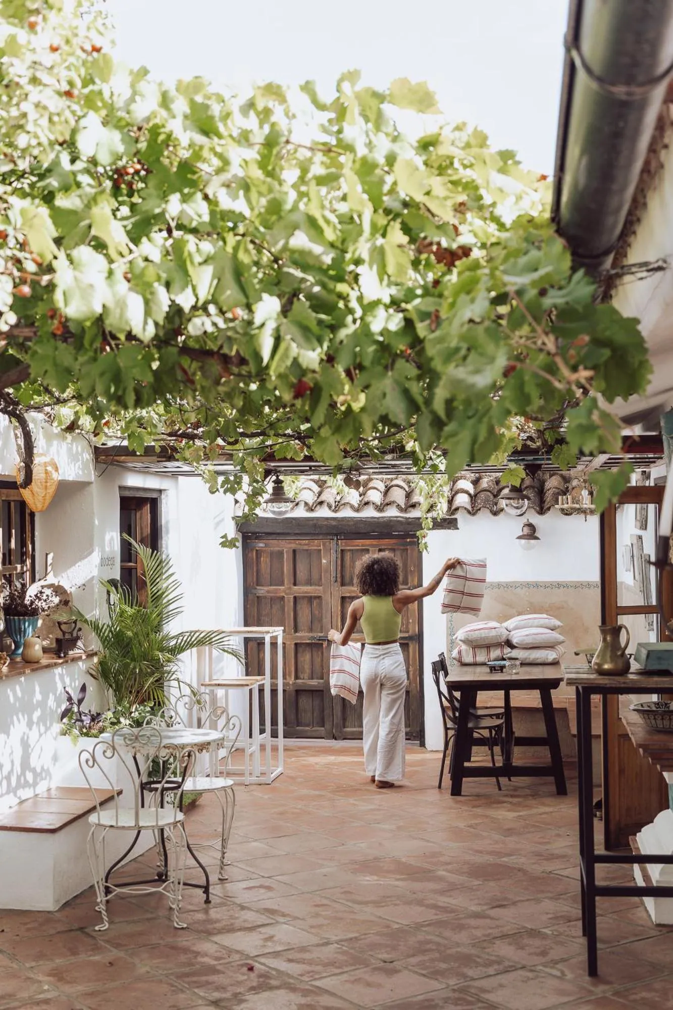 Inner courtyard view in Boutique Hotel Rancho Los Lobos