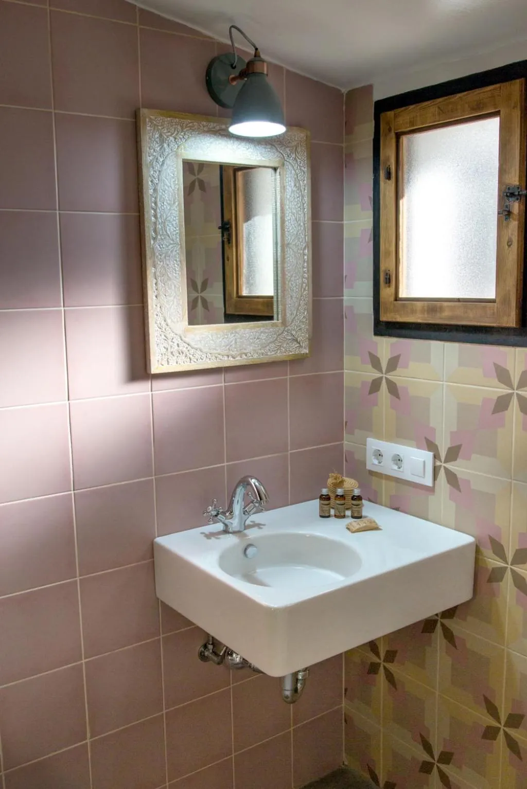 Toilet in Boutique Hotel Rancho Los Lobos