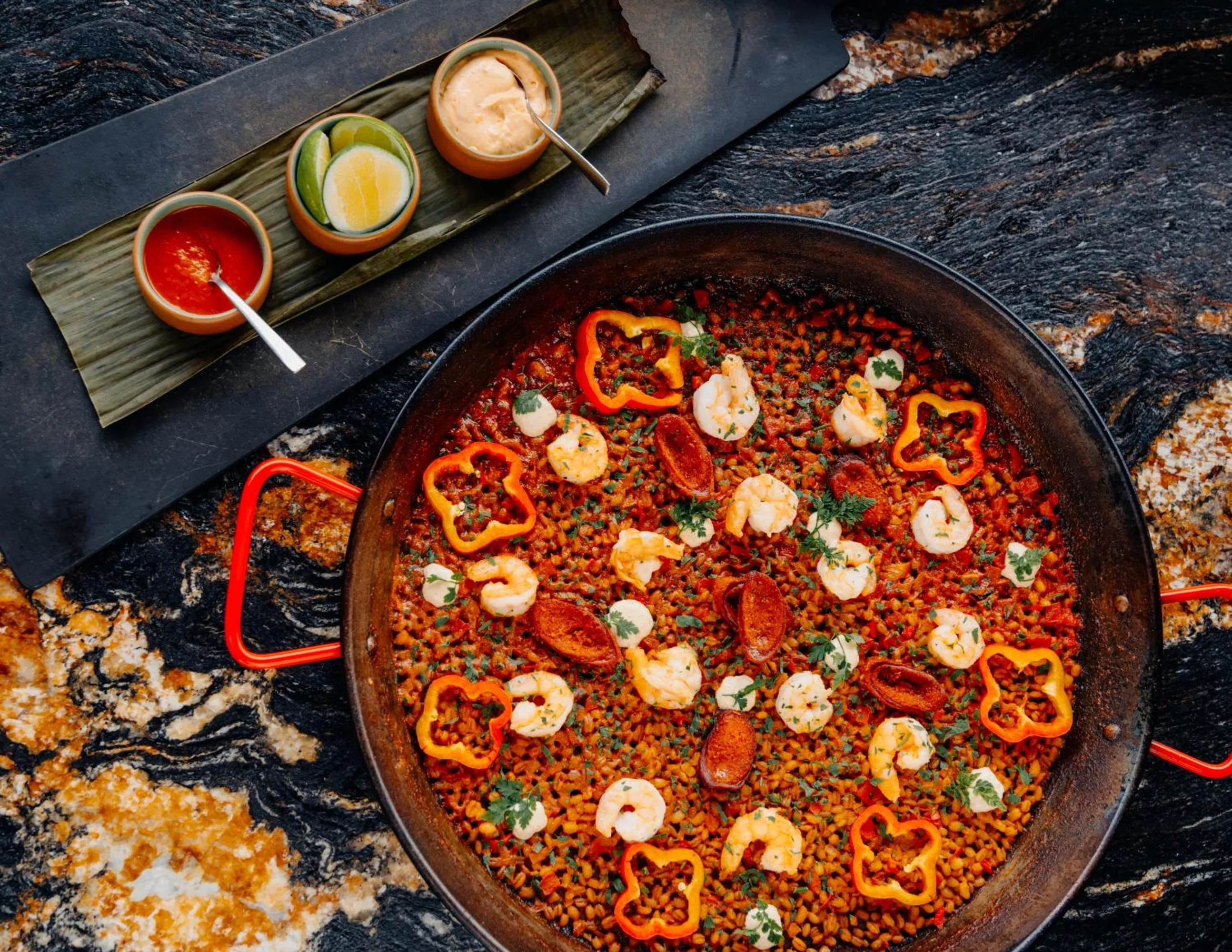 Restaurant/places to eat in Hotel Cruz del Vado by Art Hotels