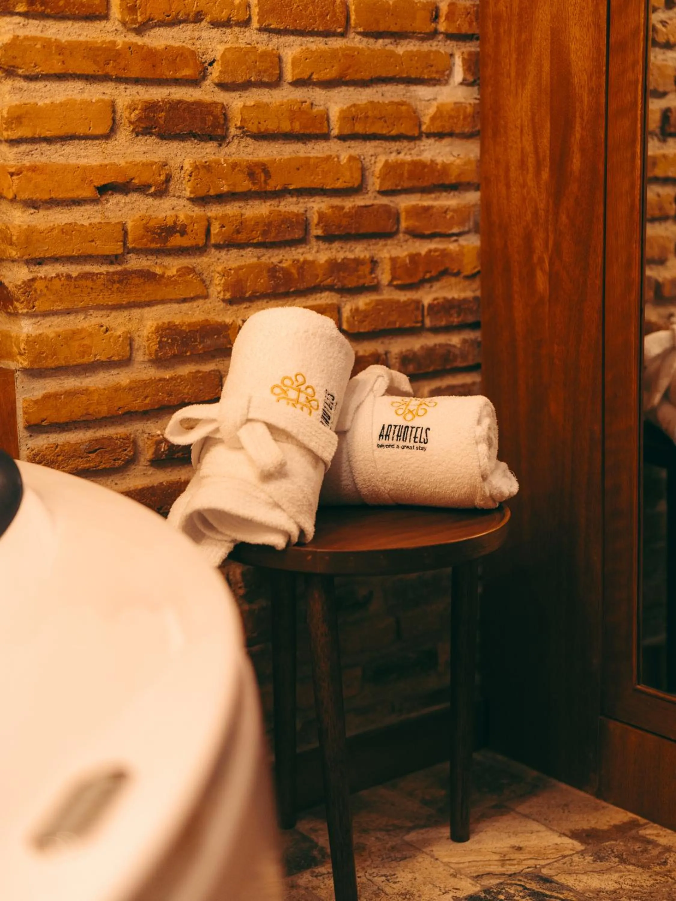 Decorative detail in Hotel Cruz del Vado by Art Hotels