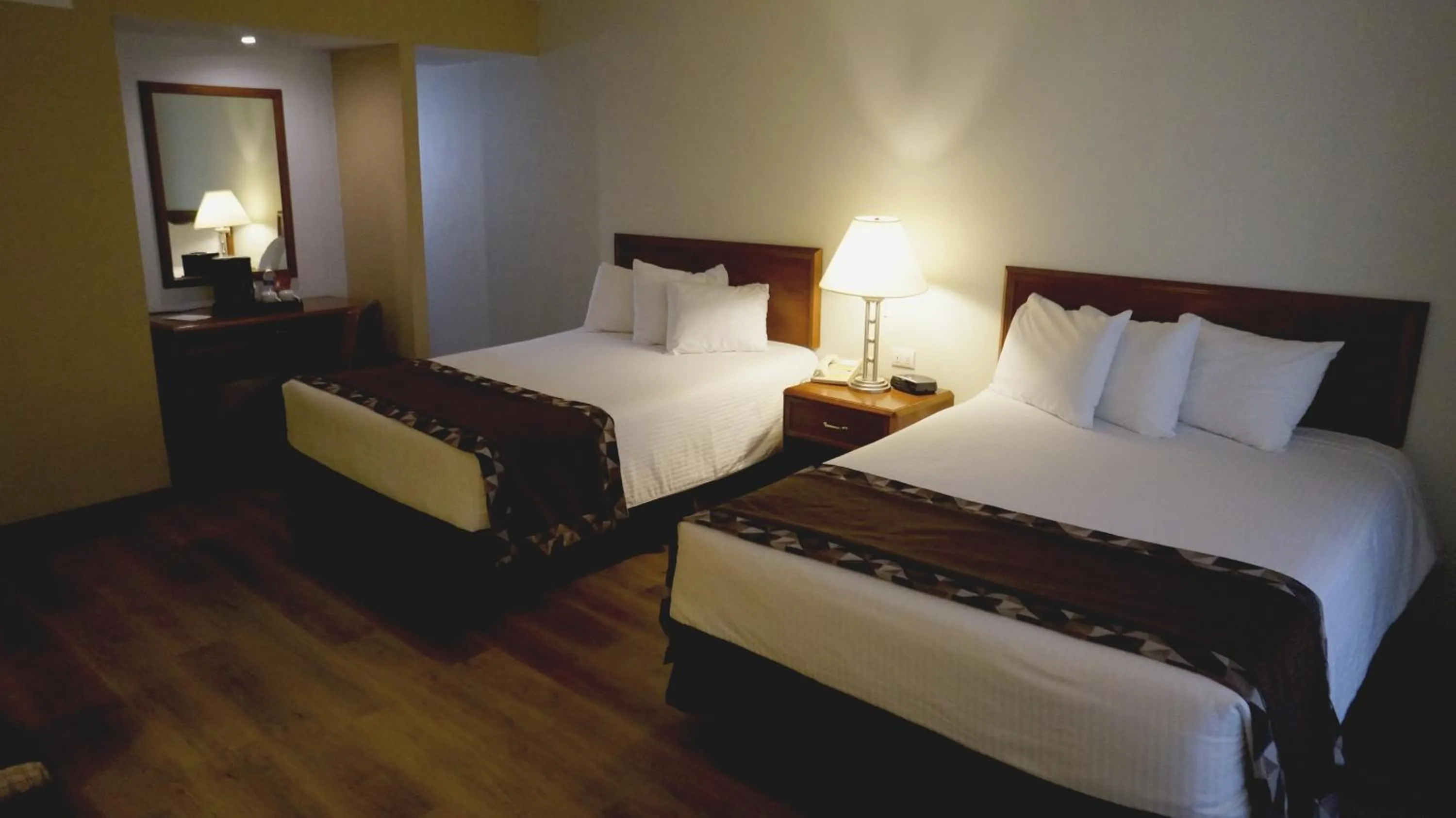 Photo of the whole room, Bed in HM Mirador