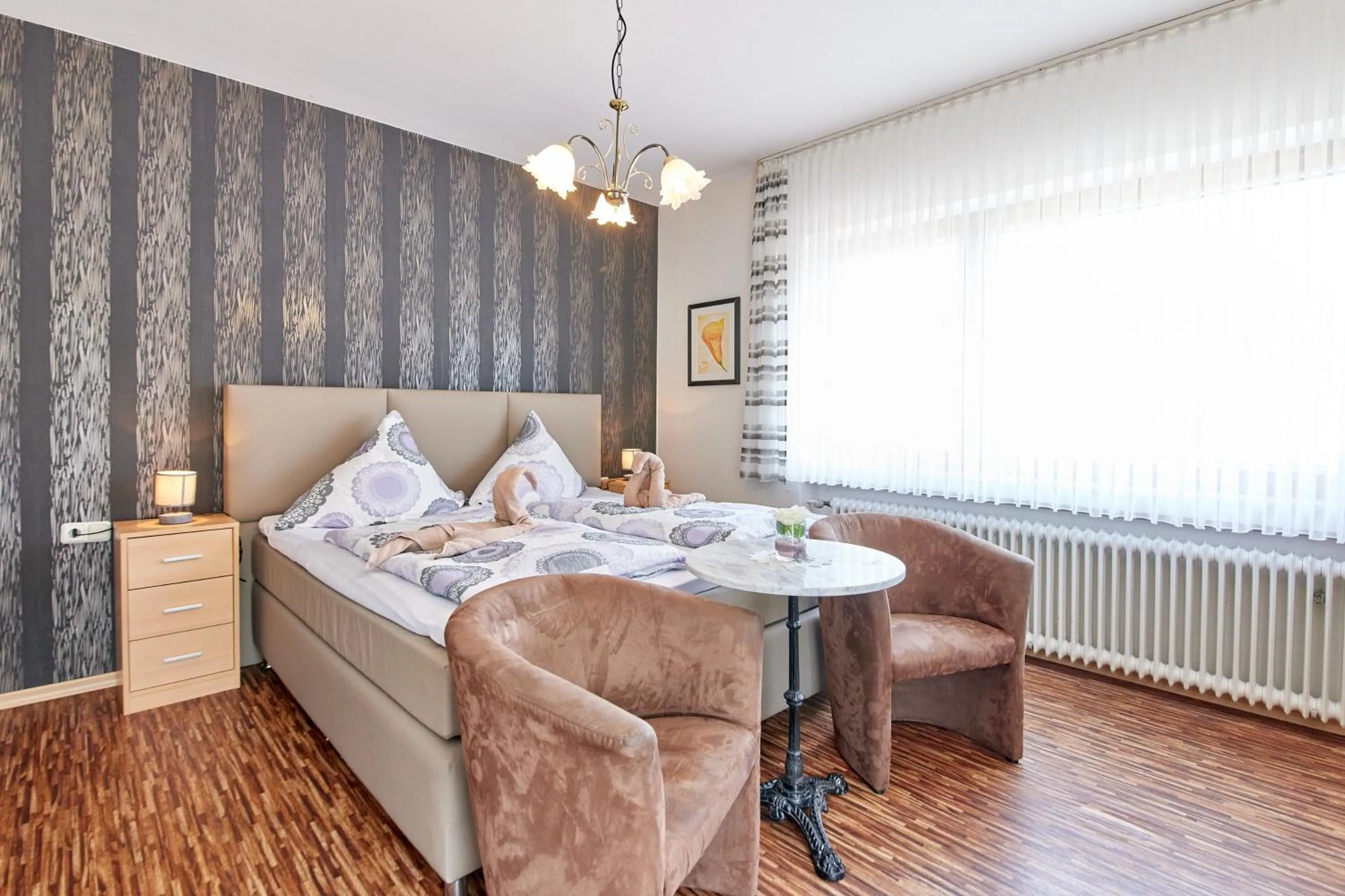 Bedroom, Bed in Cafe Rosi