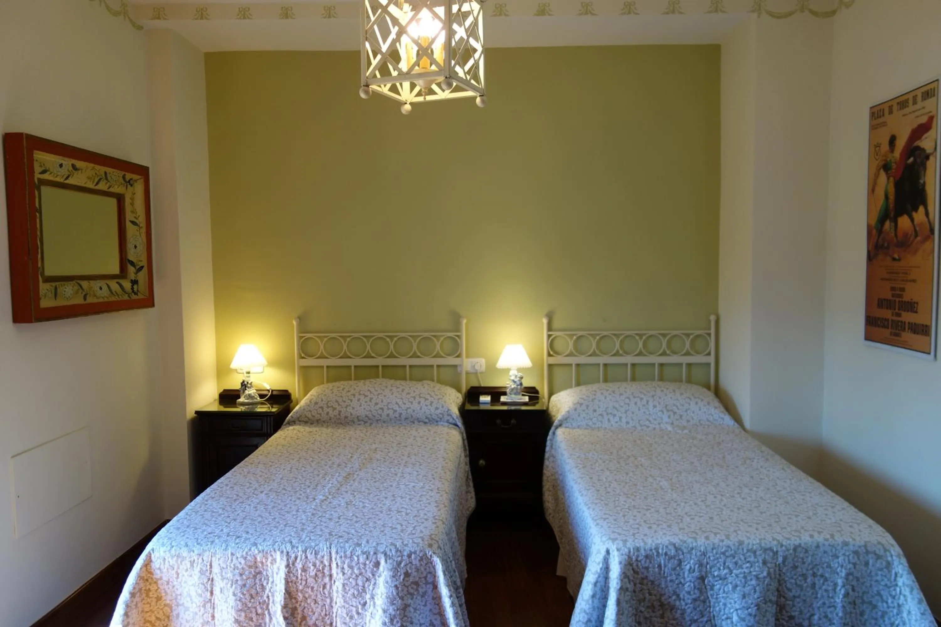 Bed in La Escondida Ronda, B&B