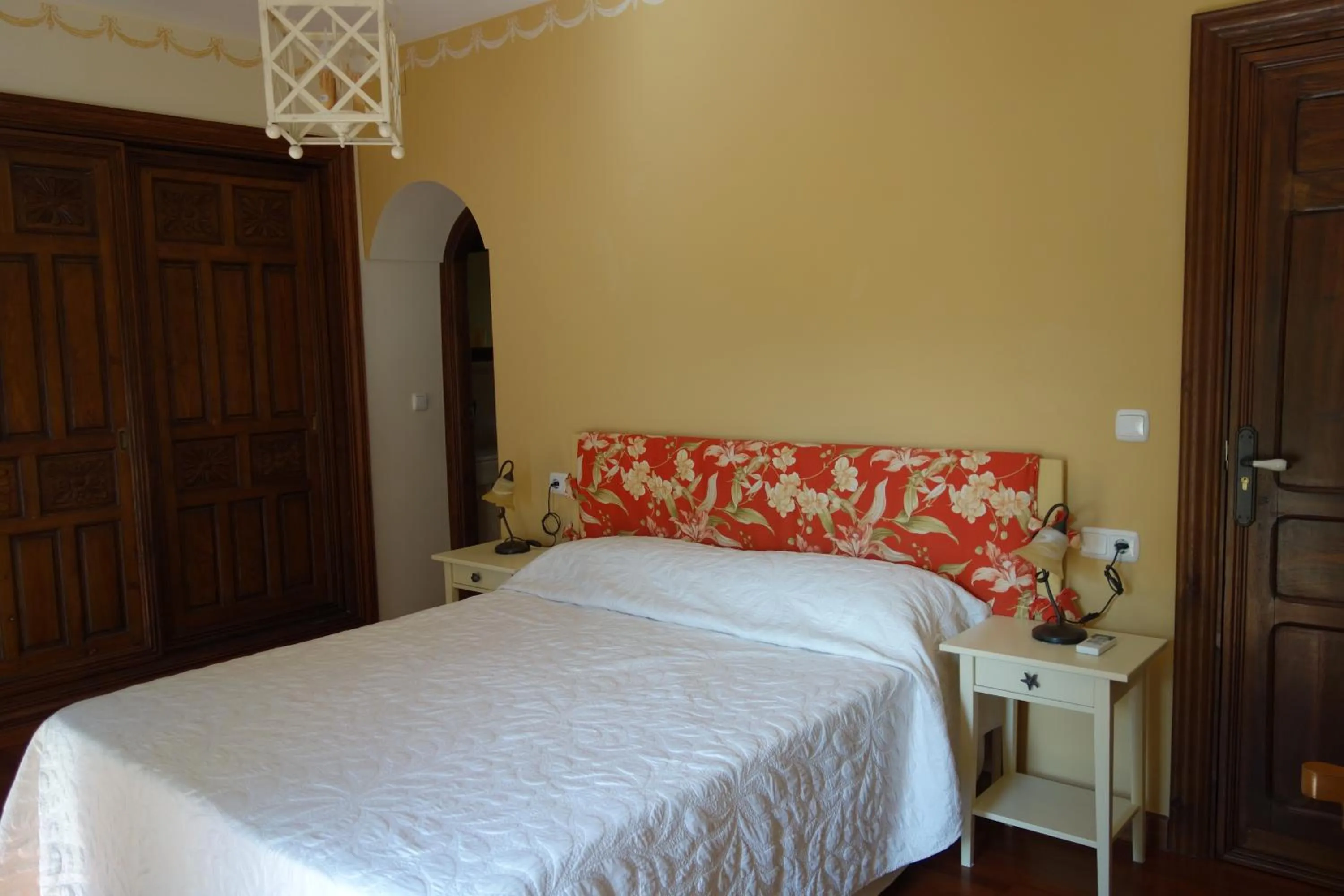 Bed in La Escondida Ronda, B&B