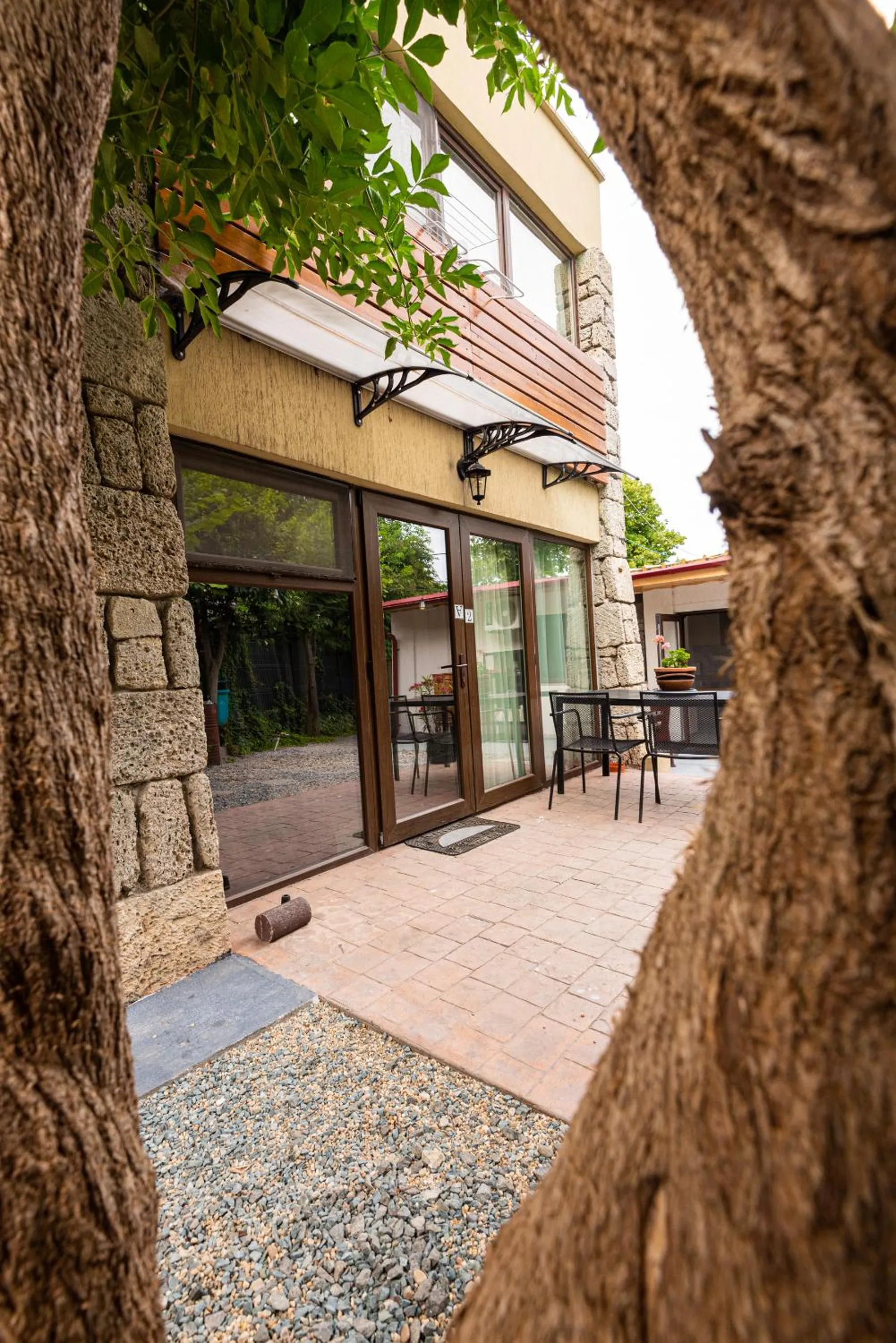 iVAVev IS US ByTheSea EforieSud