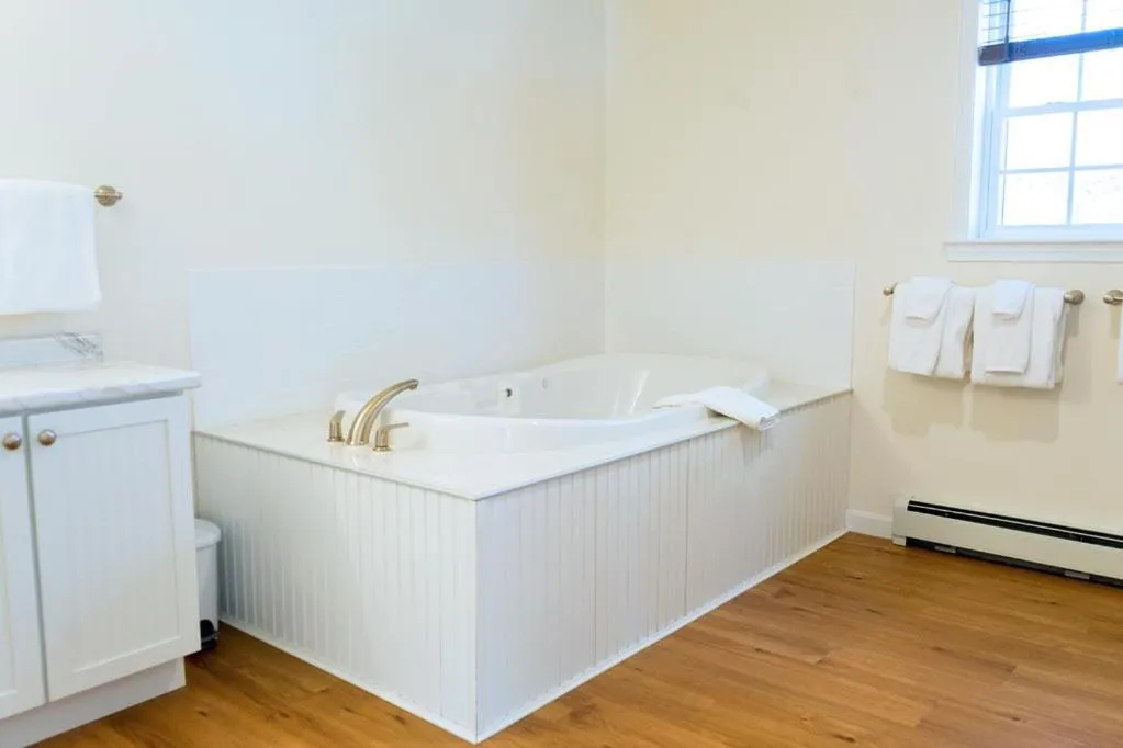 Bathroom in Franconia Inn