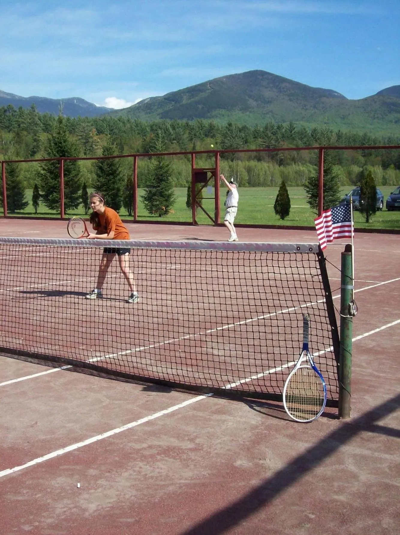 Tennis court in Franconia Inn