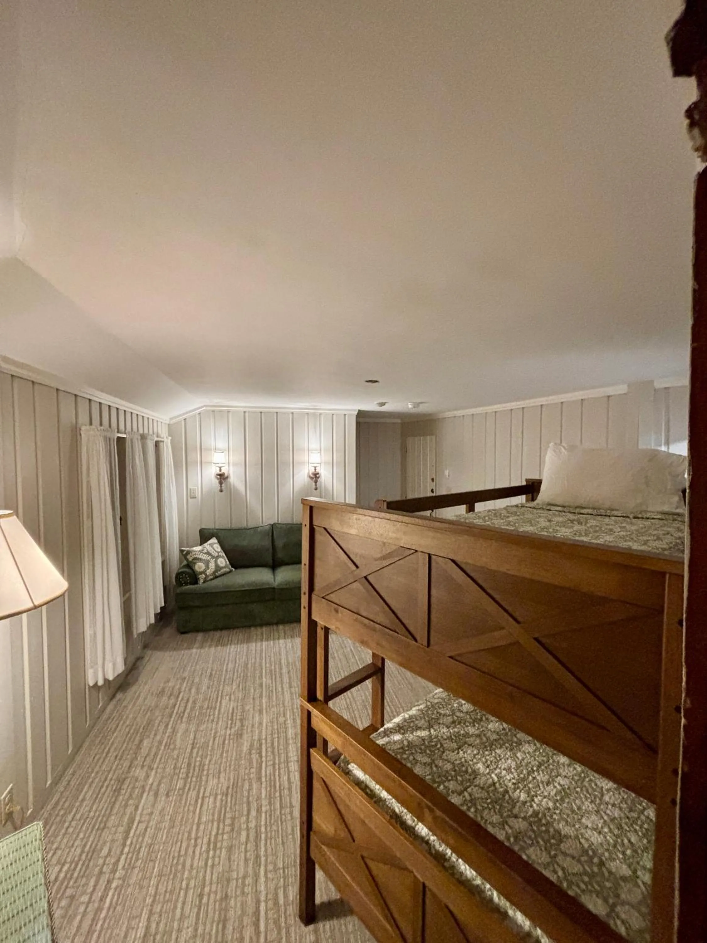 Bedroom, Bed in Franconia Inn