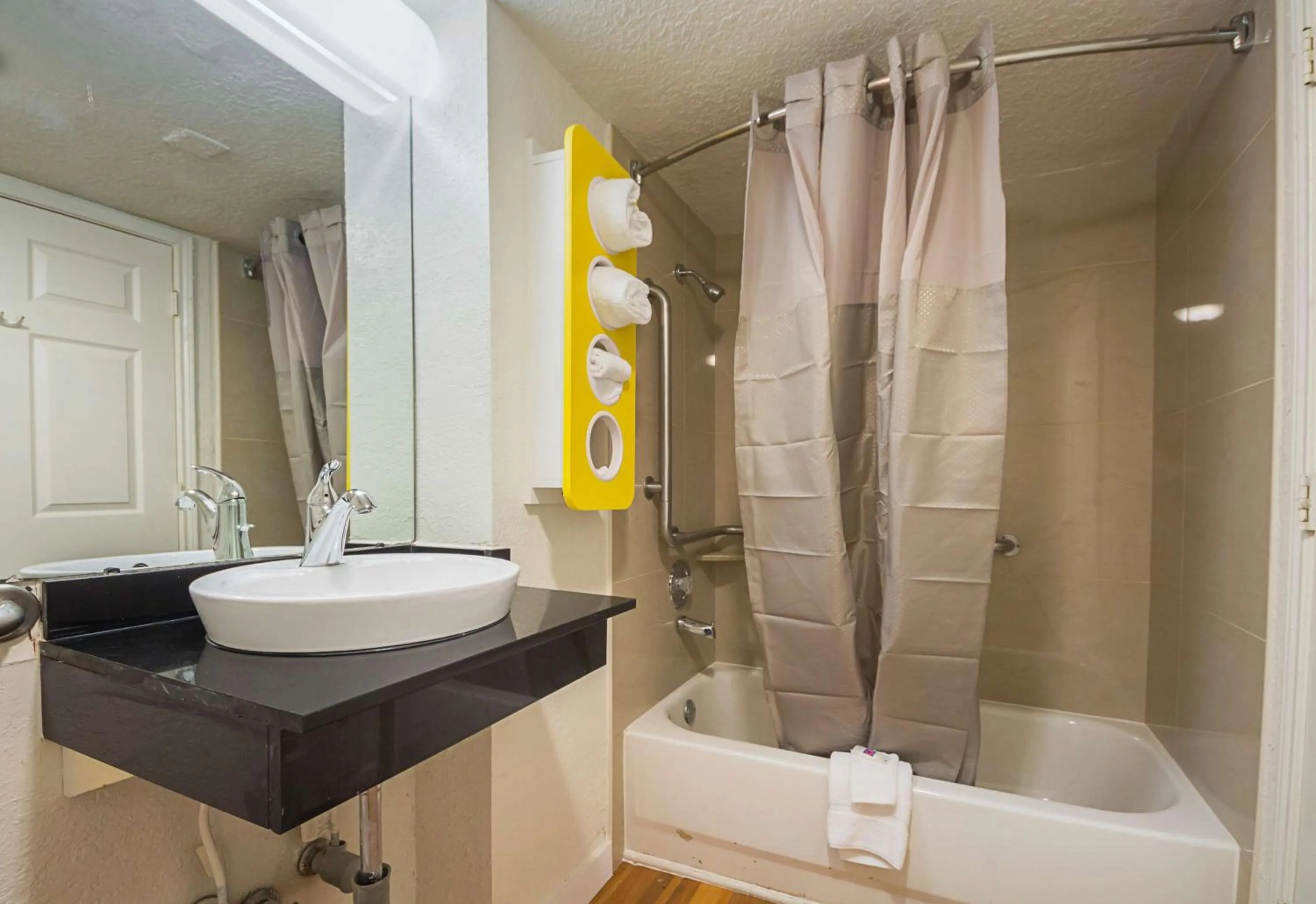 Bathroom in Motel 6-Garland, TX - Northeast Dallas