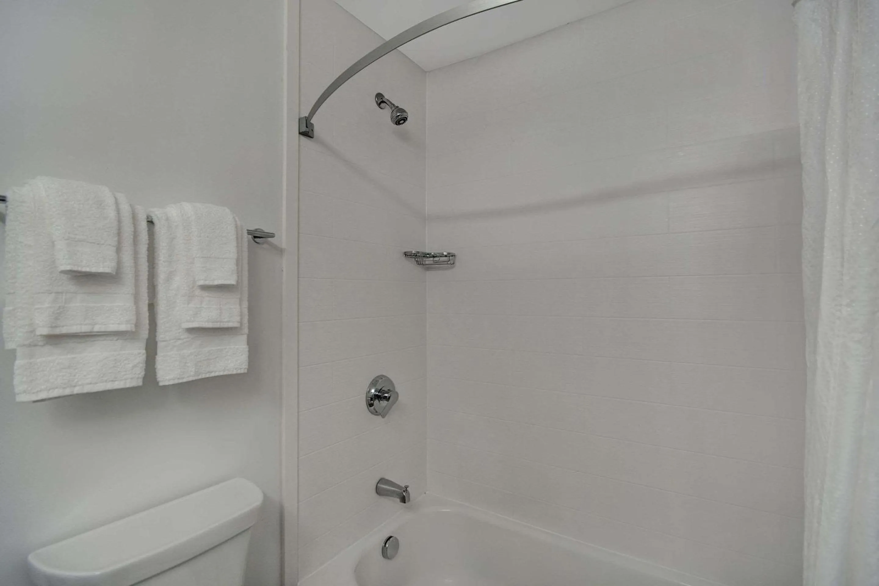 Bedroom in Country Inn & Suites by Radisson, Cincinnati Airport, KY