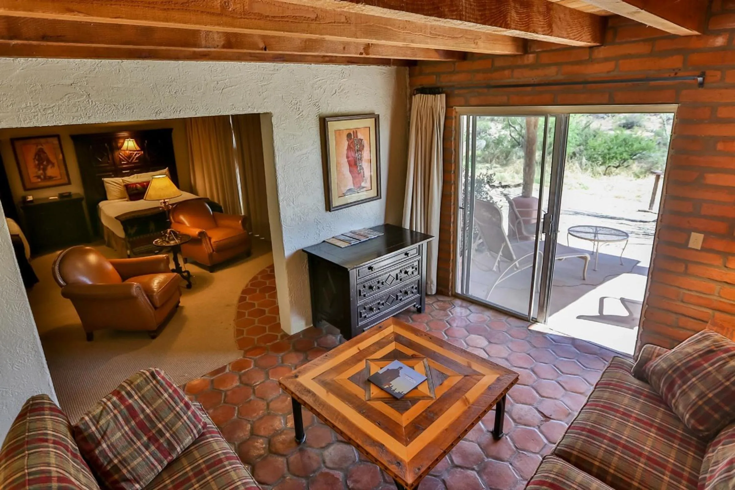 Living room in Tanque Verde Guest Ranch