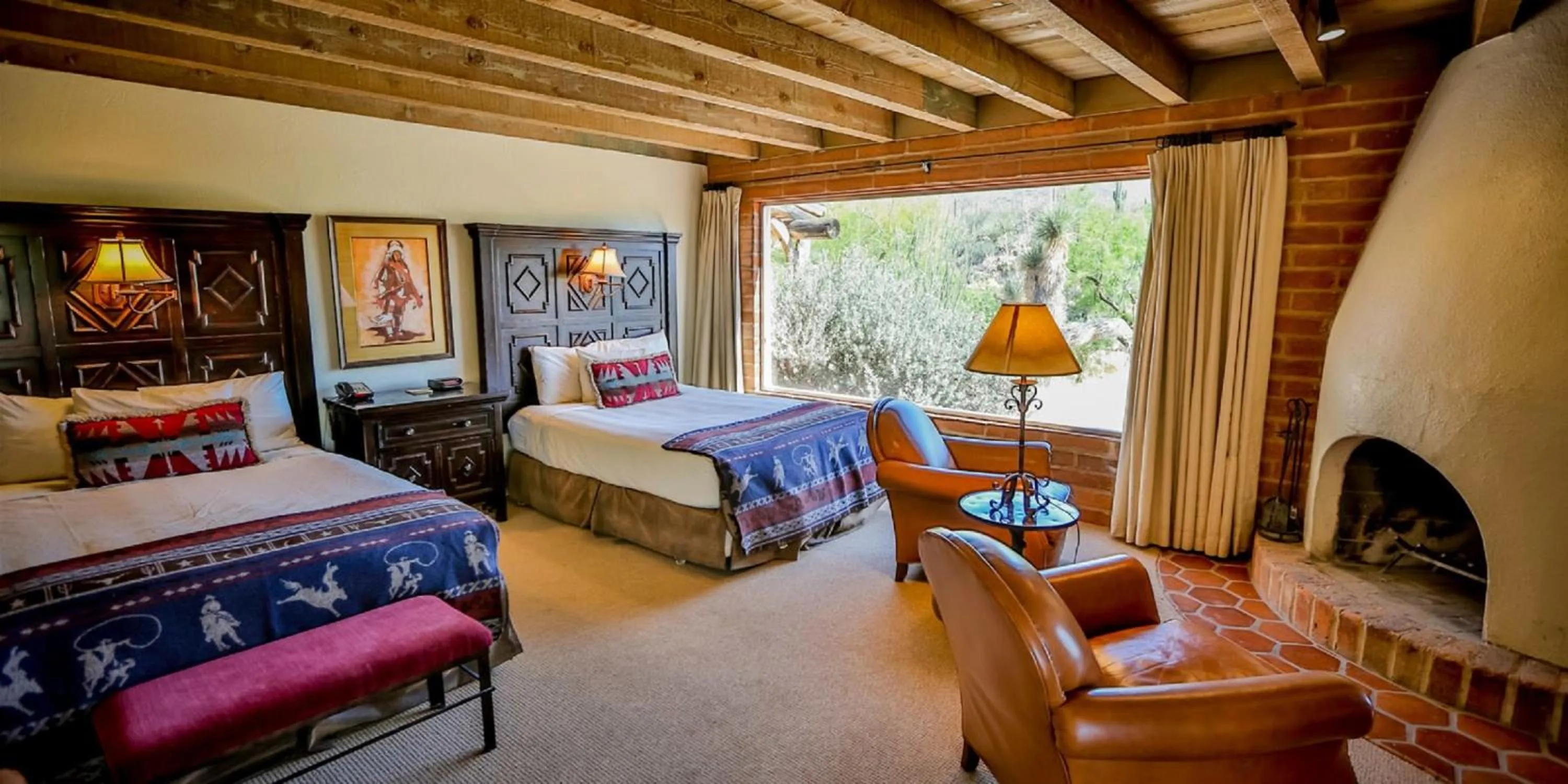 Photo of the whole room, Bed in Tanque Verde Guest Ranch