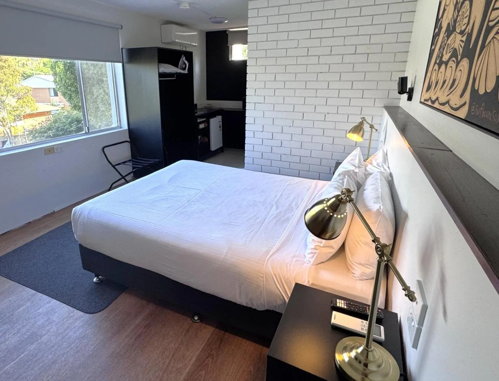 Photo of the whole room, Bed in Matador Motor Inn