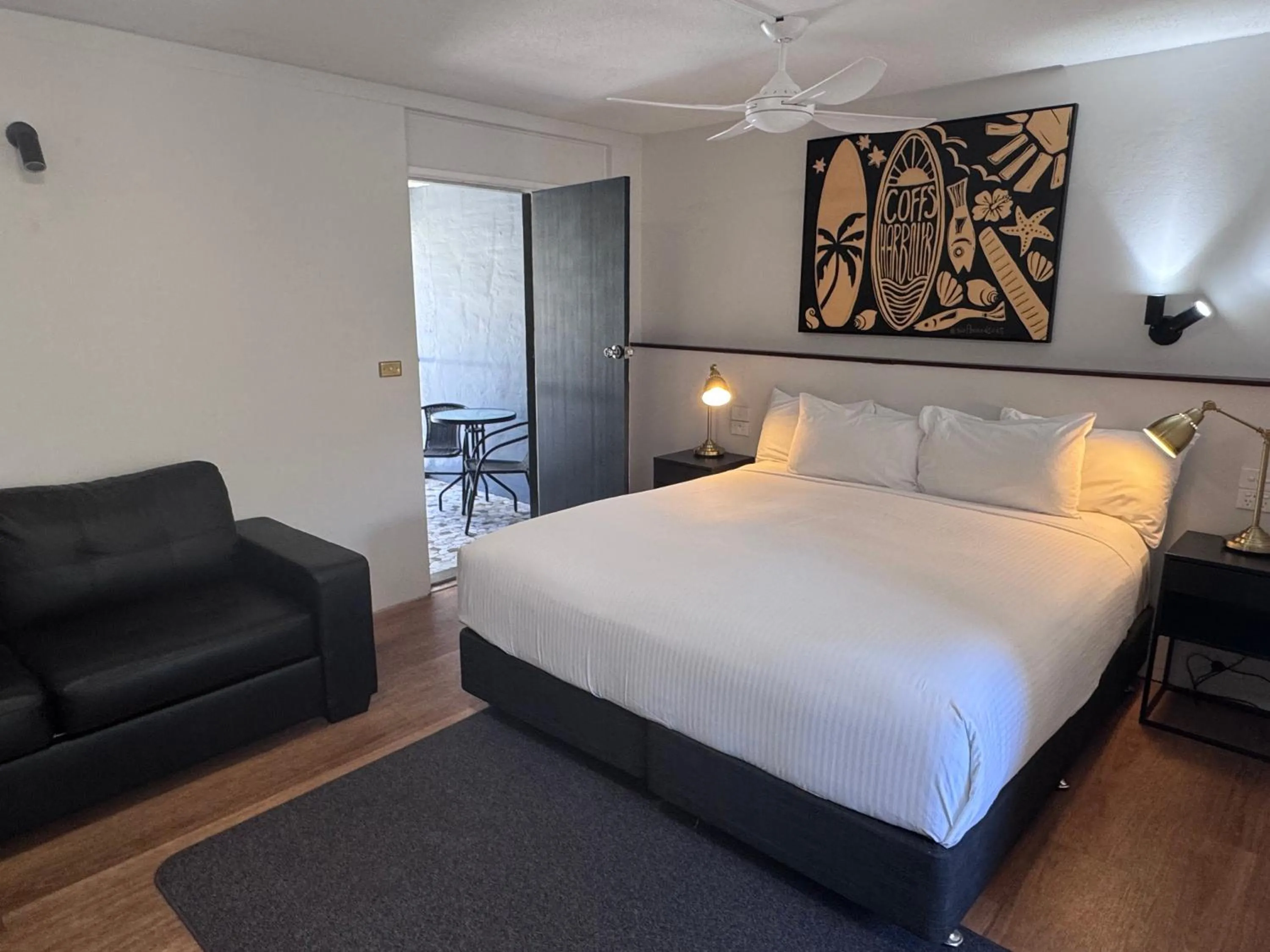 Bedroom, Bed in Matador Motor Inn