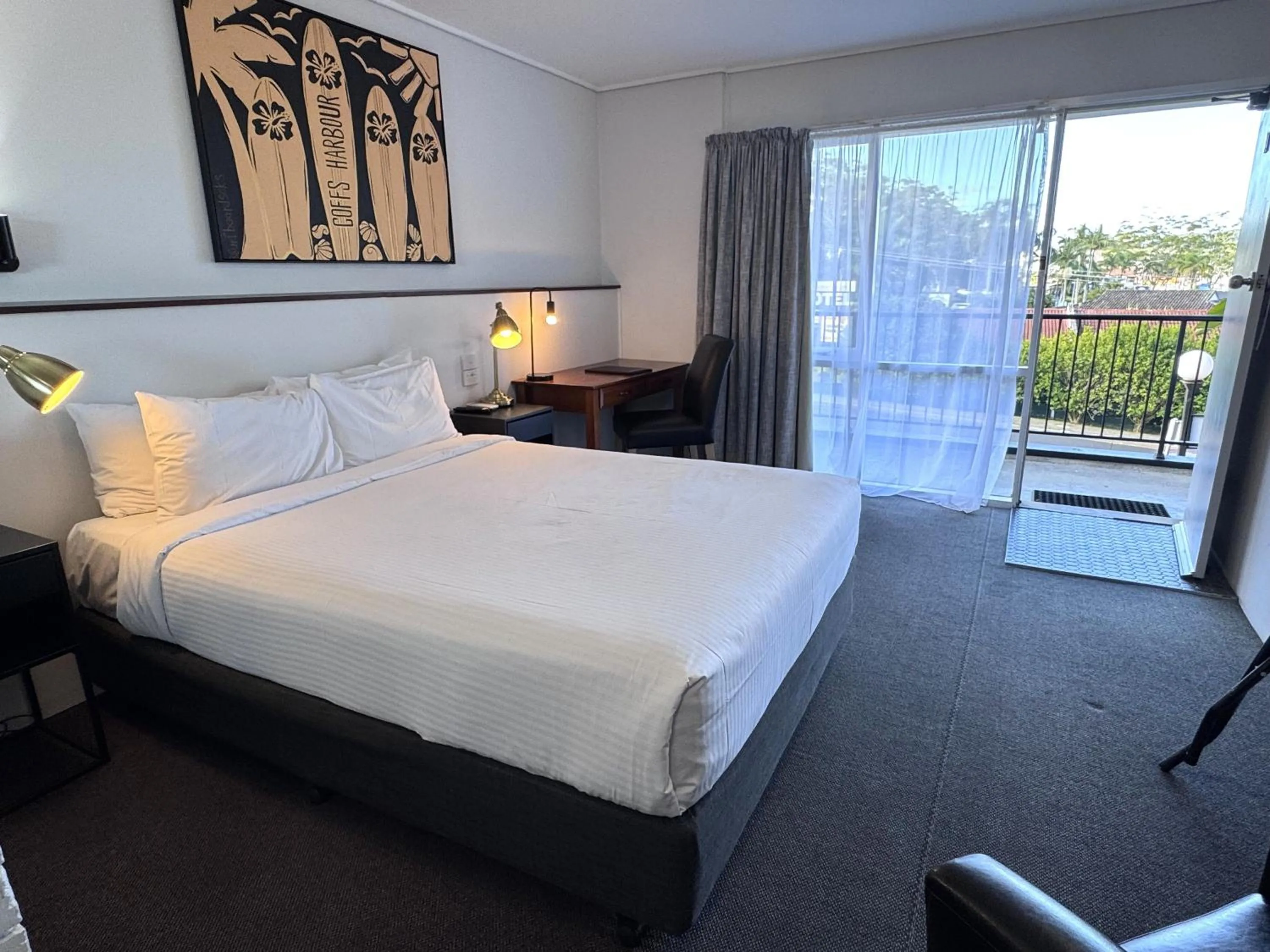 Bed in Matador Motor Inn