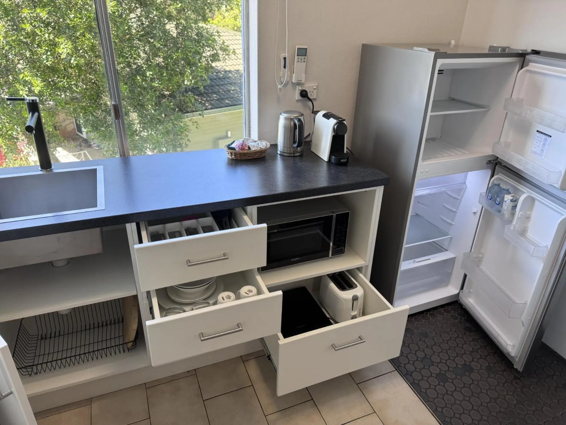 Kitchen or kitchenette in Matador Motor Inn