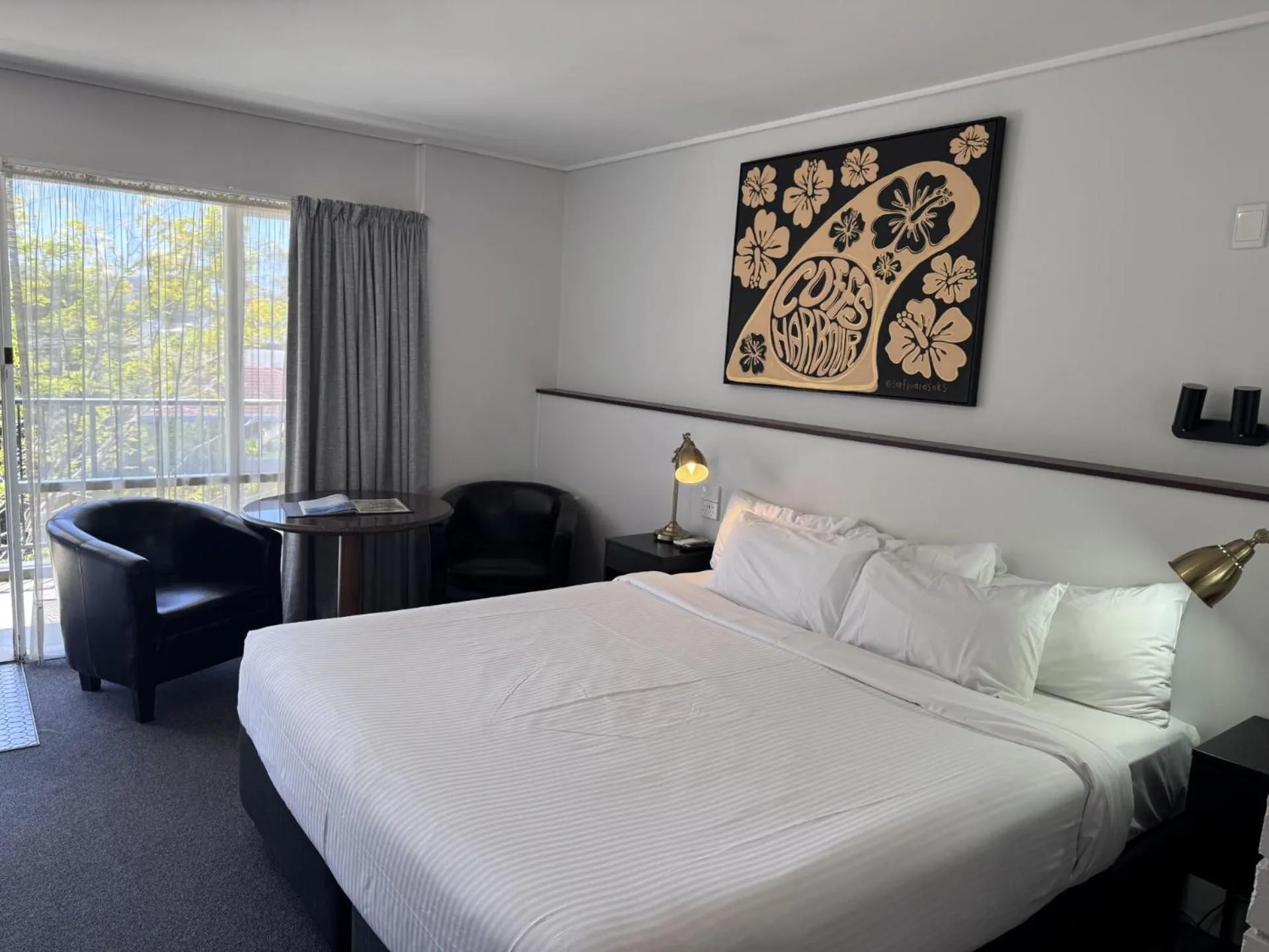 Photo of the whole room, Bed in Matador Motor Inn