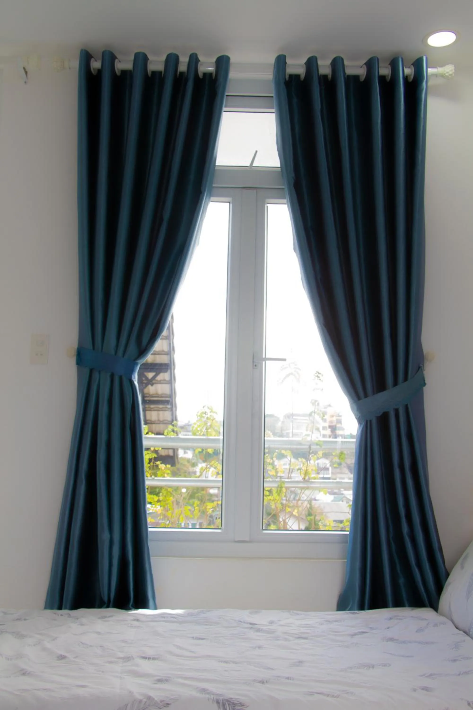 Bed in Ha Khoa Hotel Dalat