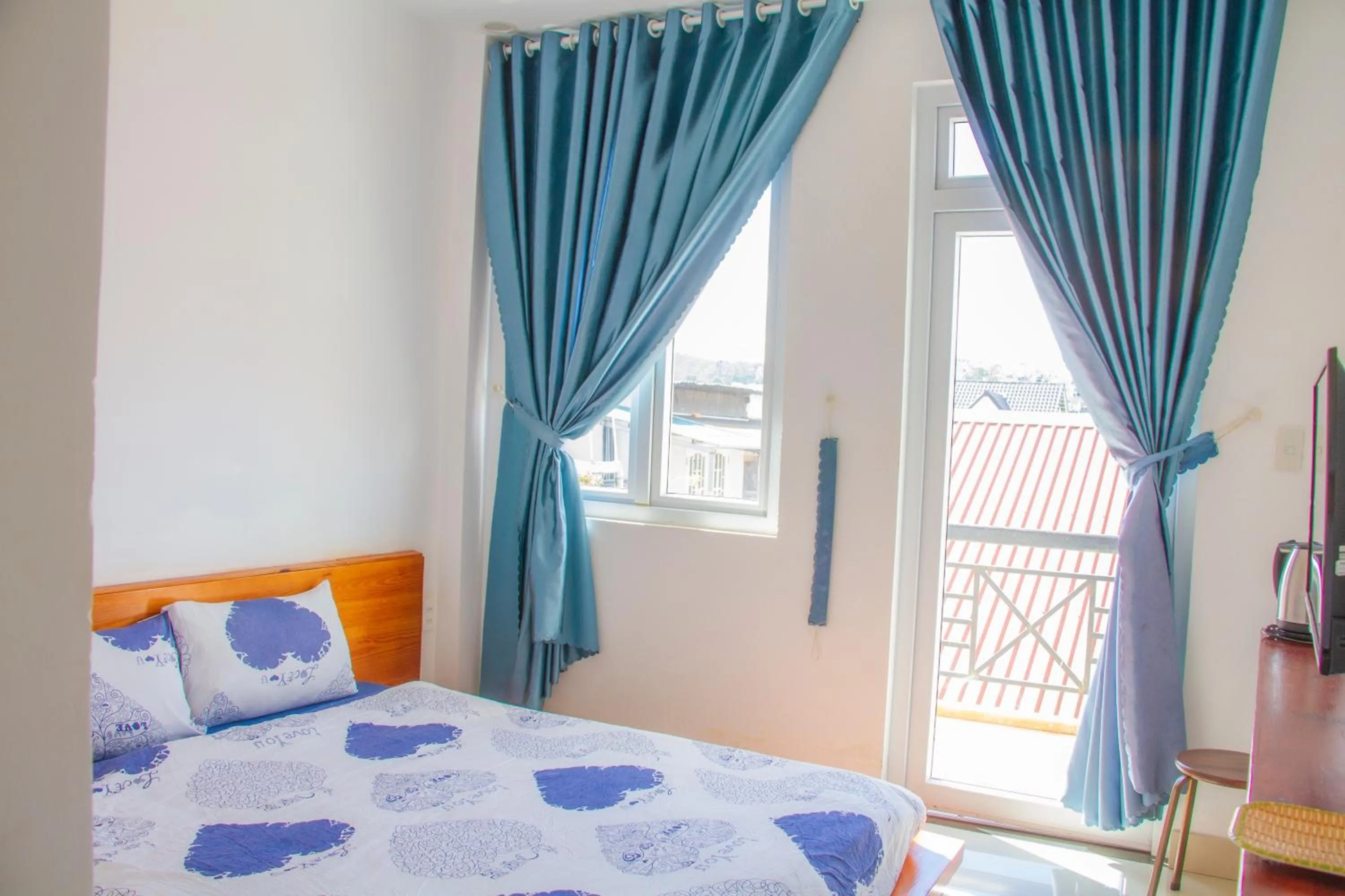 Bed in Ha Khoa Hotel Dalat