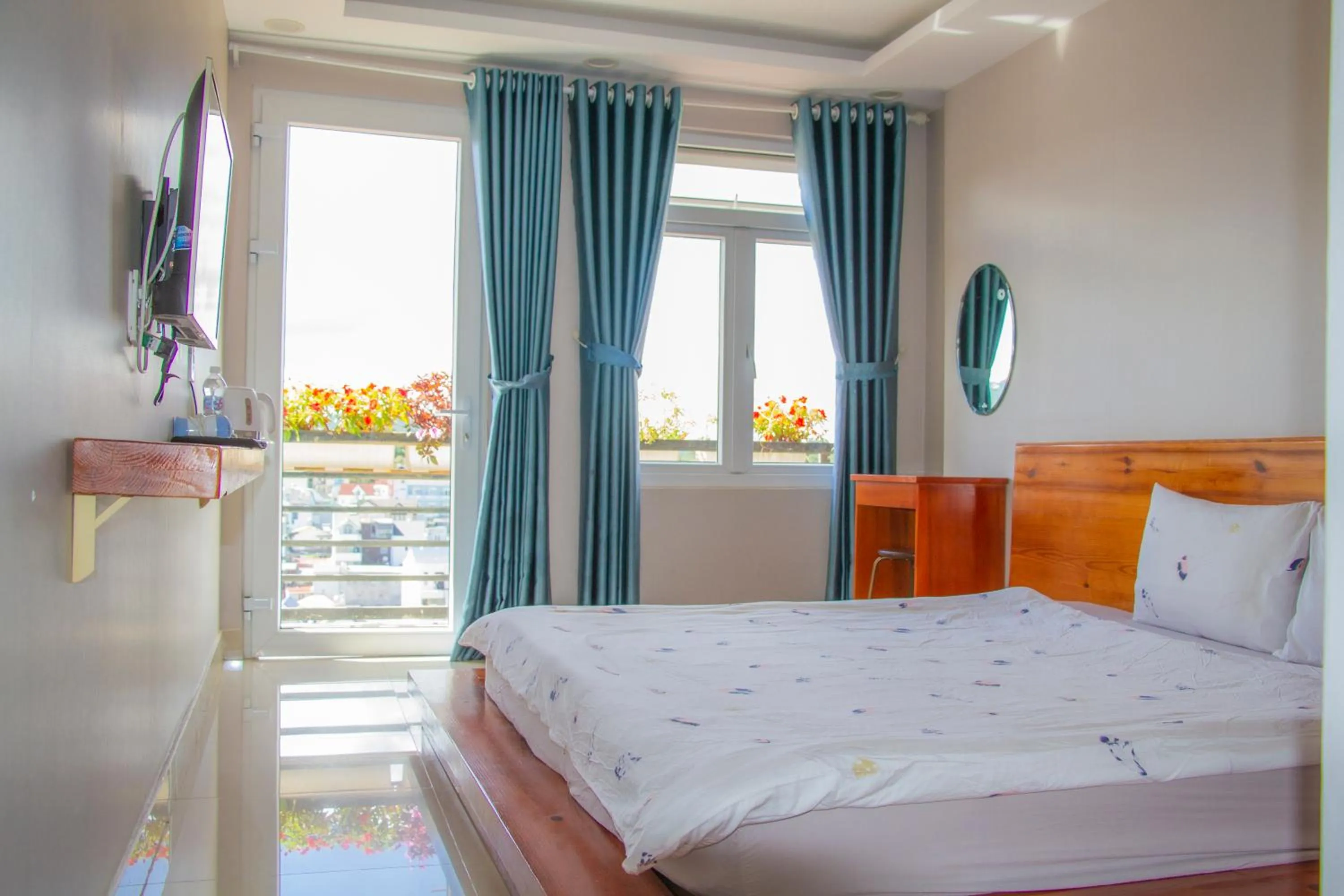 Bed in Ha Khoa Hotel Dalat