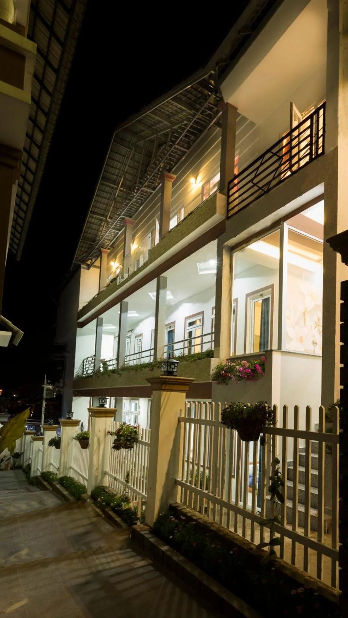 Decorative detail in Ha Khoa Hotel Dalat