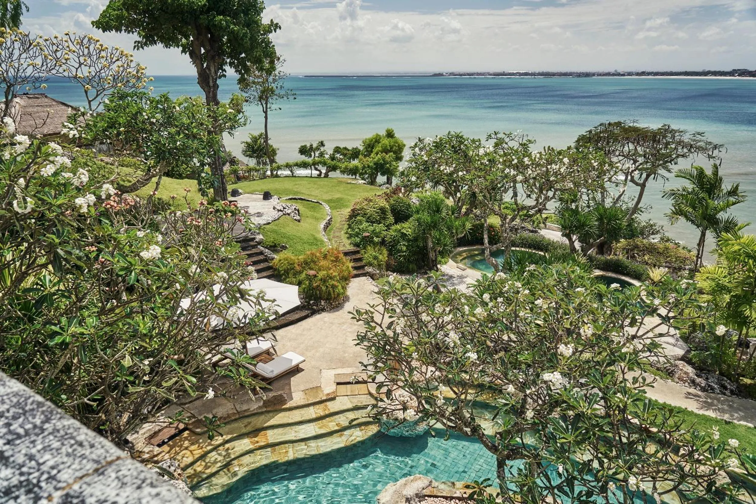 Garden in Four Seasons Resort Bali at Jimbaran Bay