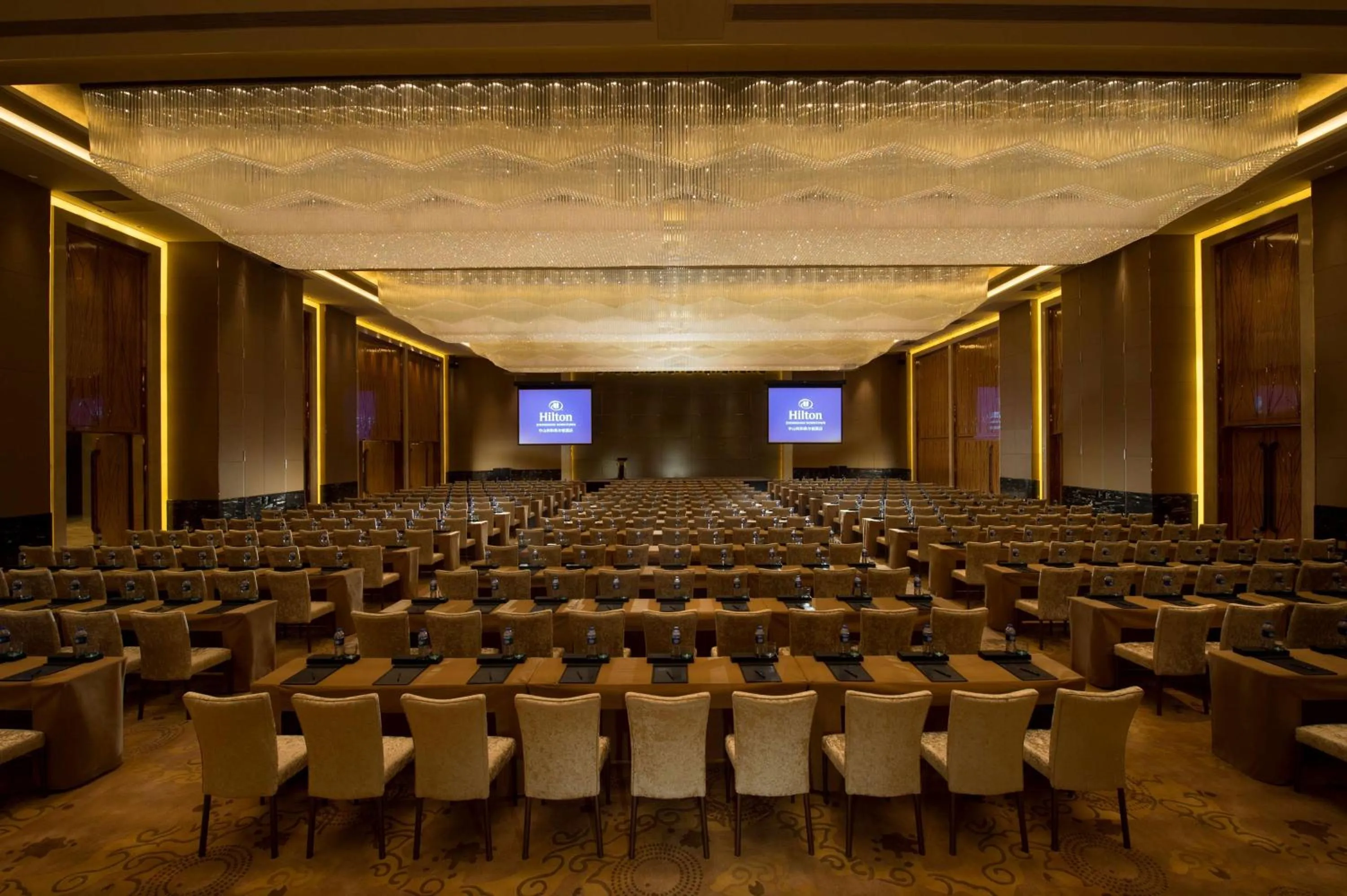 Meeting/conference room in Hilton Zhongshan Downtown