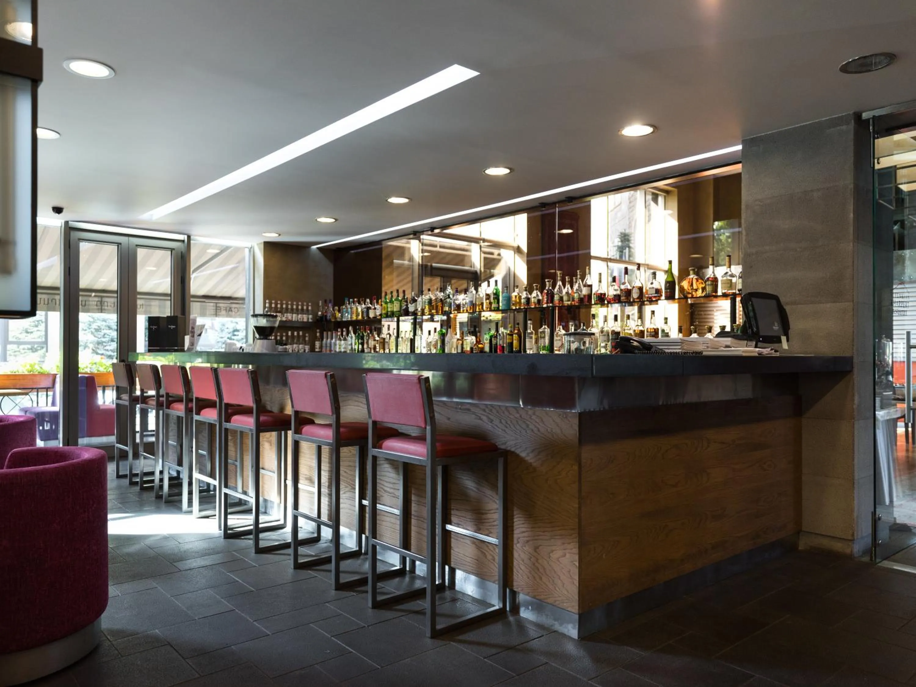 Lounge or bar in Tufenkian Historic Yerevan Hotel