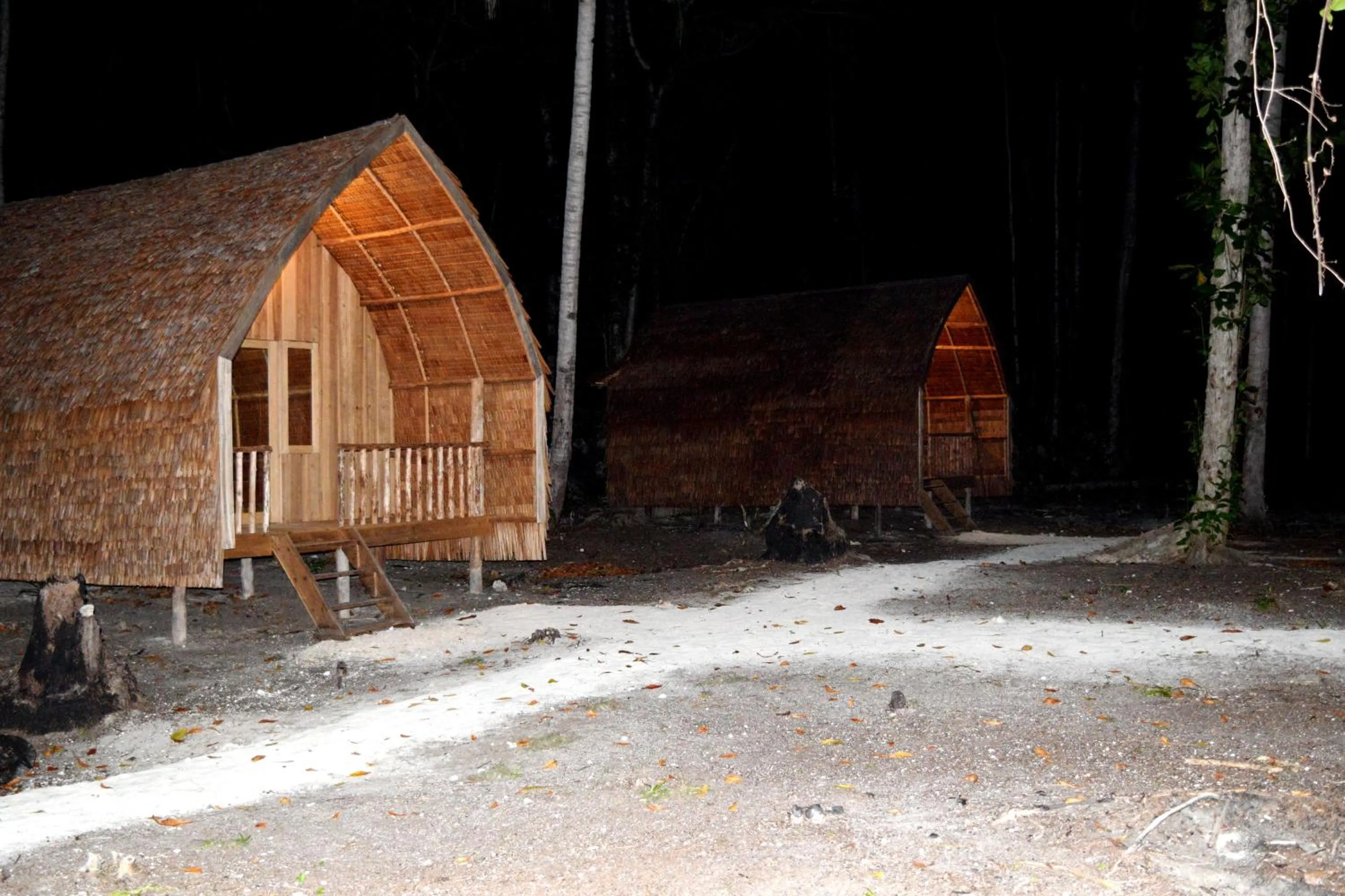 Tanjung Kalemo Resort