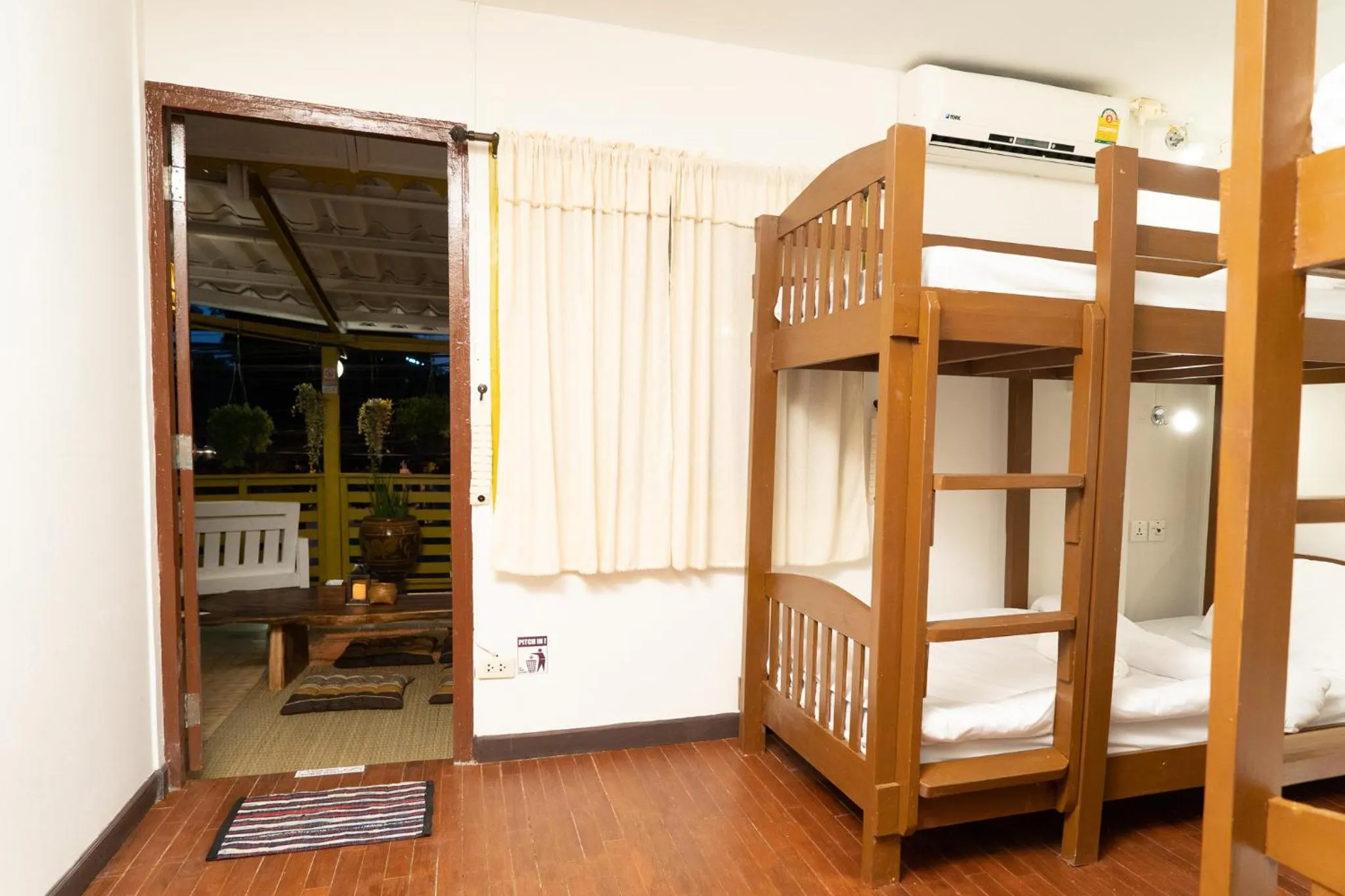 Bed in Past Tense Hostel