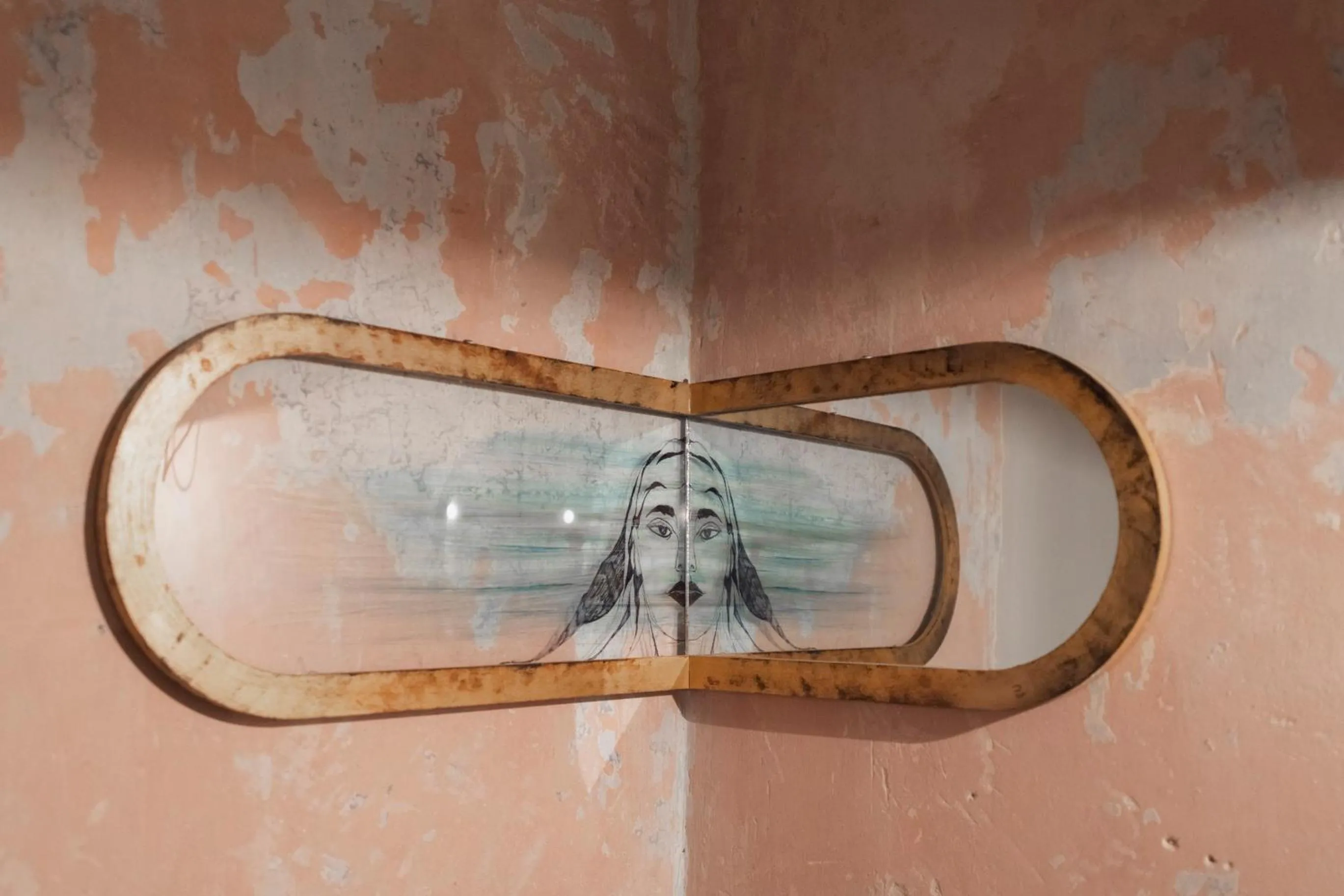 Decorative detail in Jojo TLV