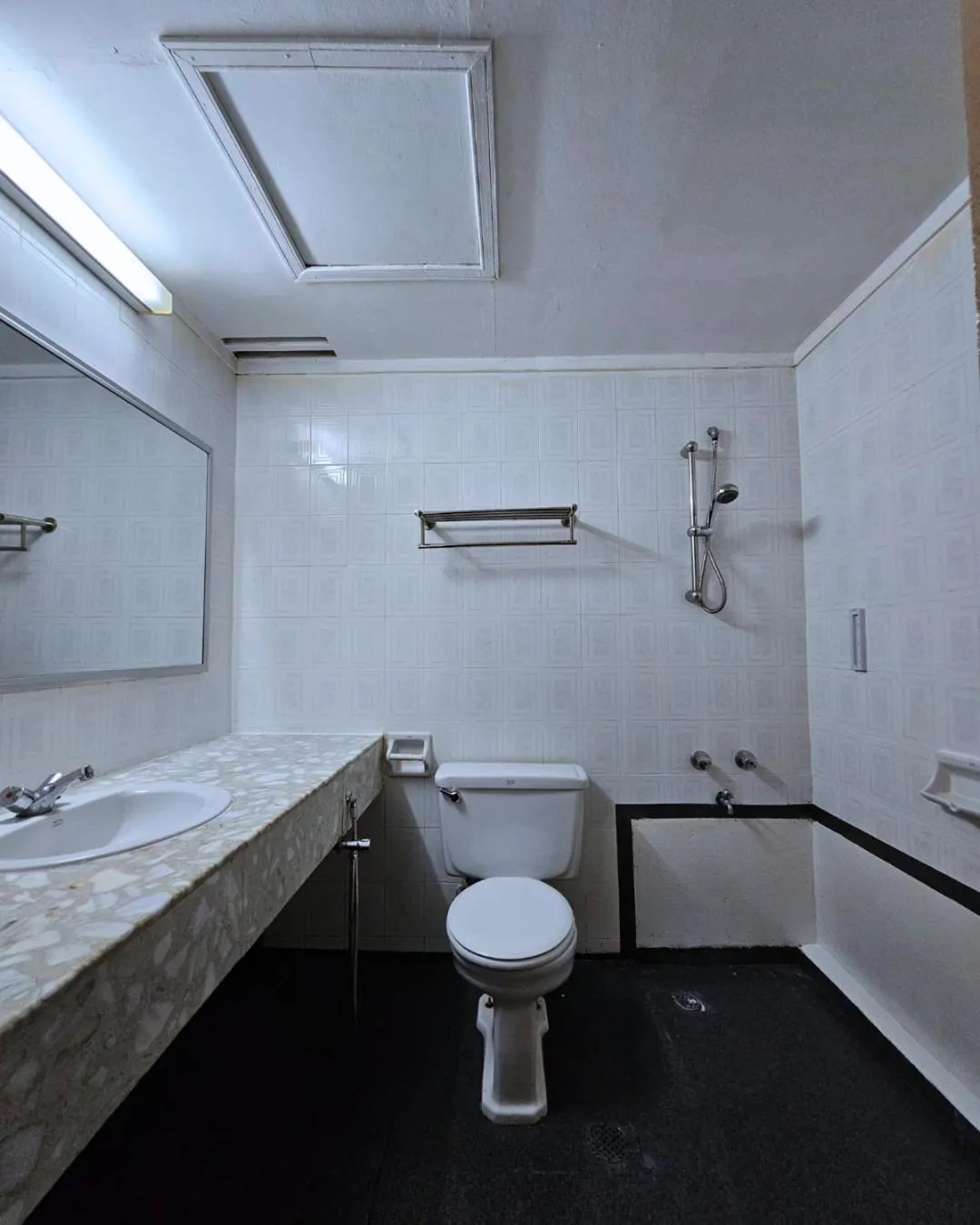 Shower in De Greenish Village Langkawi