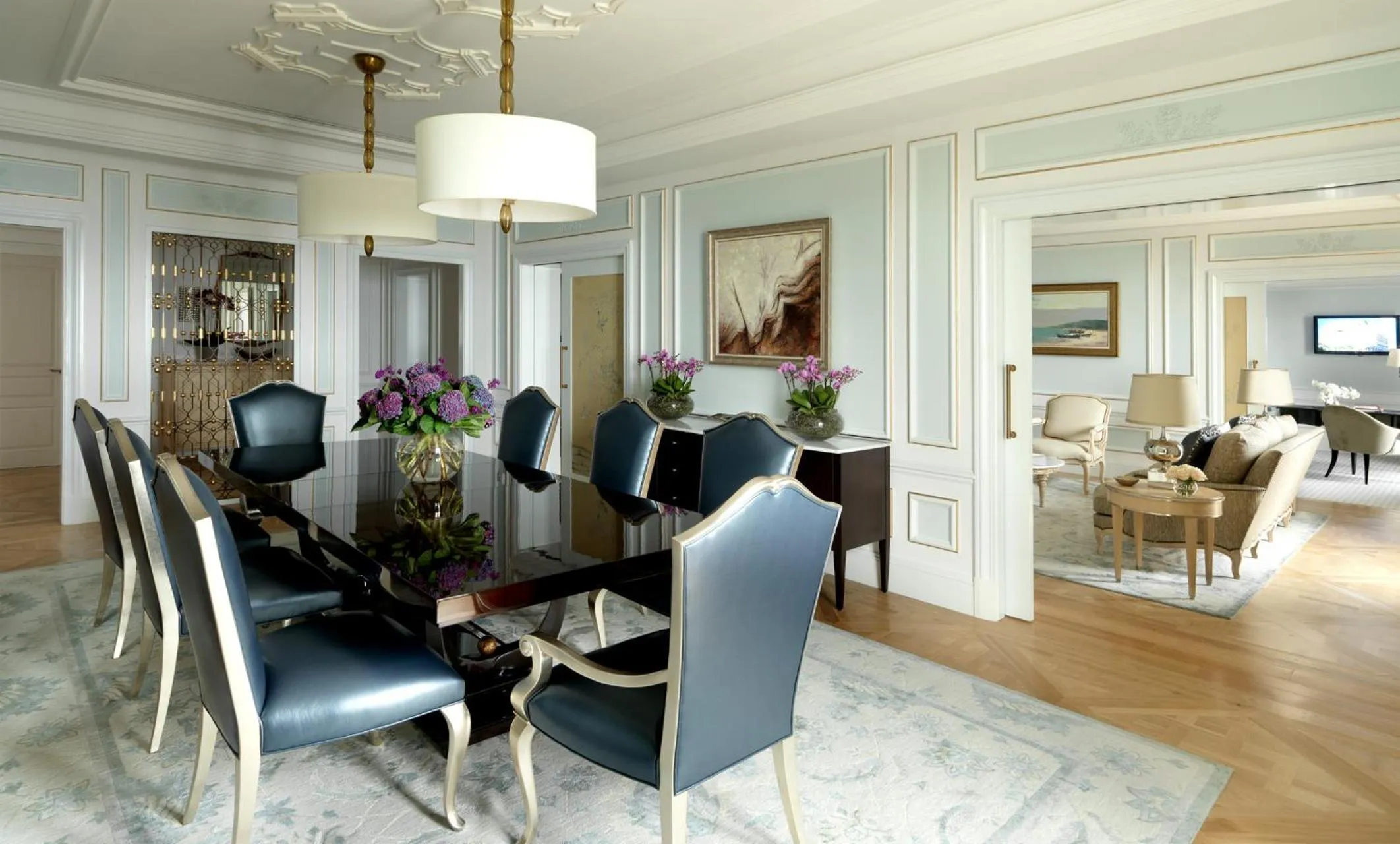 Living room in Four Seasons Hotel Baku