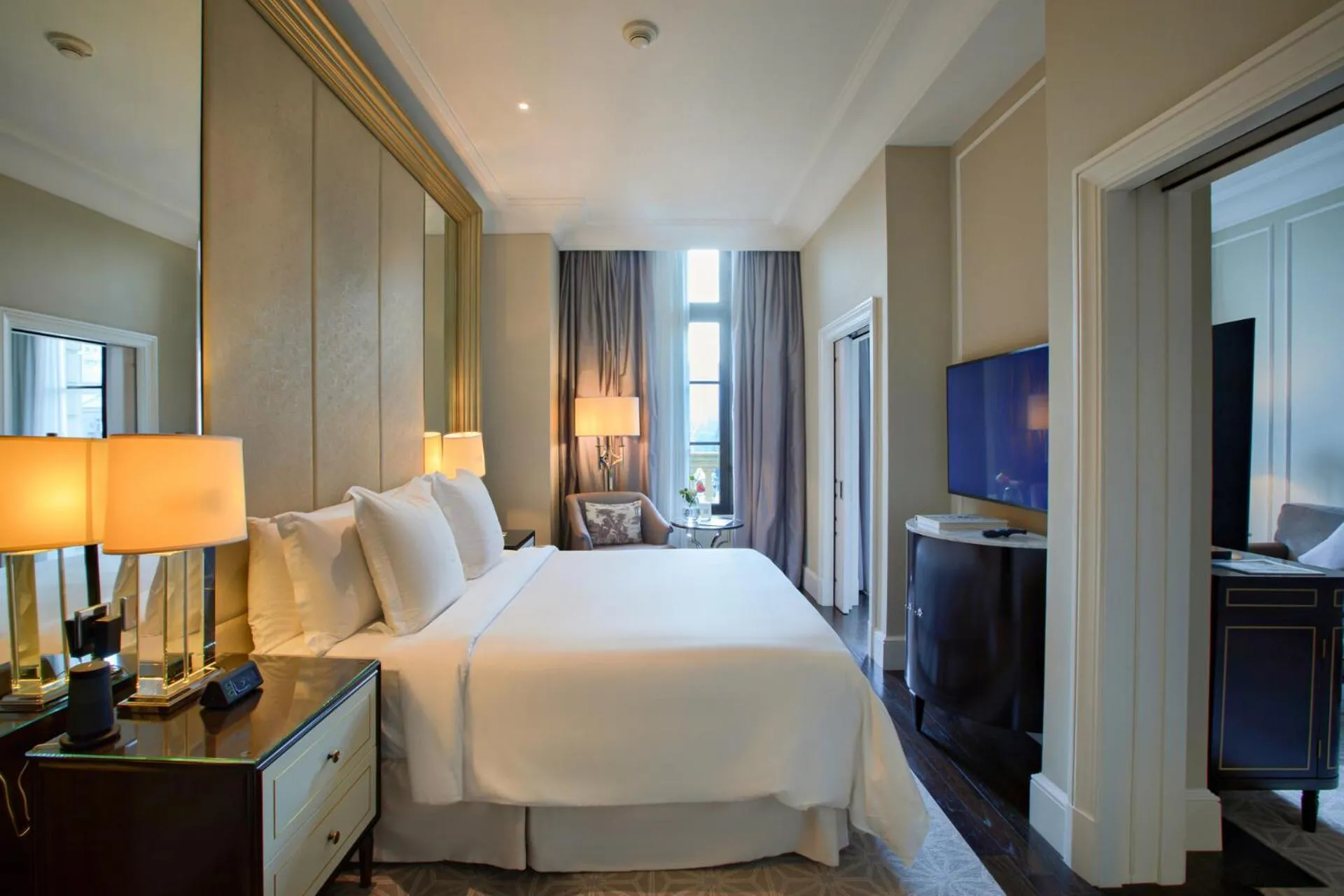 Bed in Four Seasons Hotel Baku