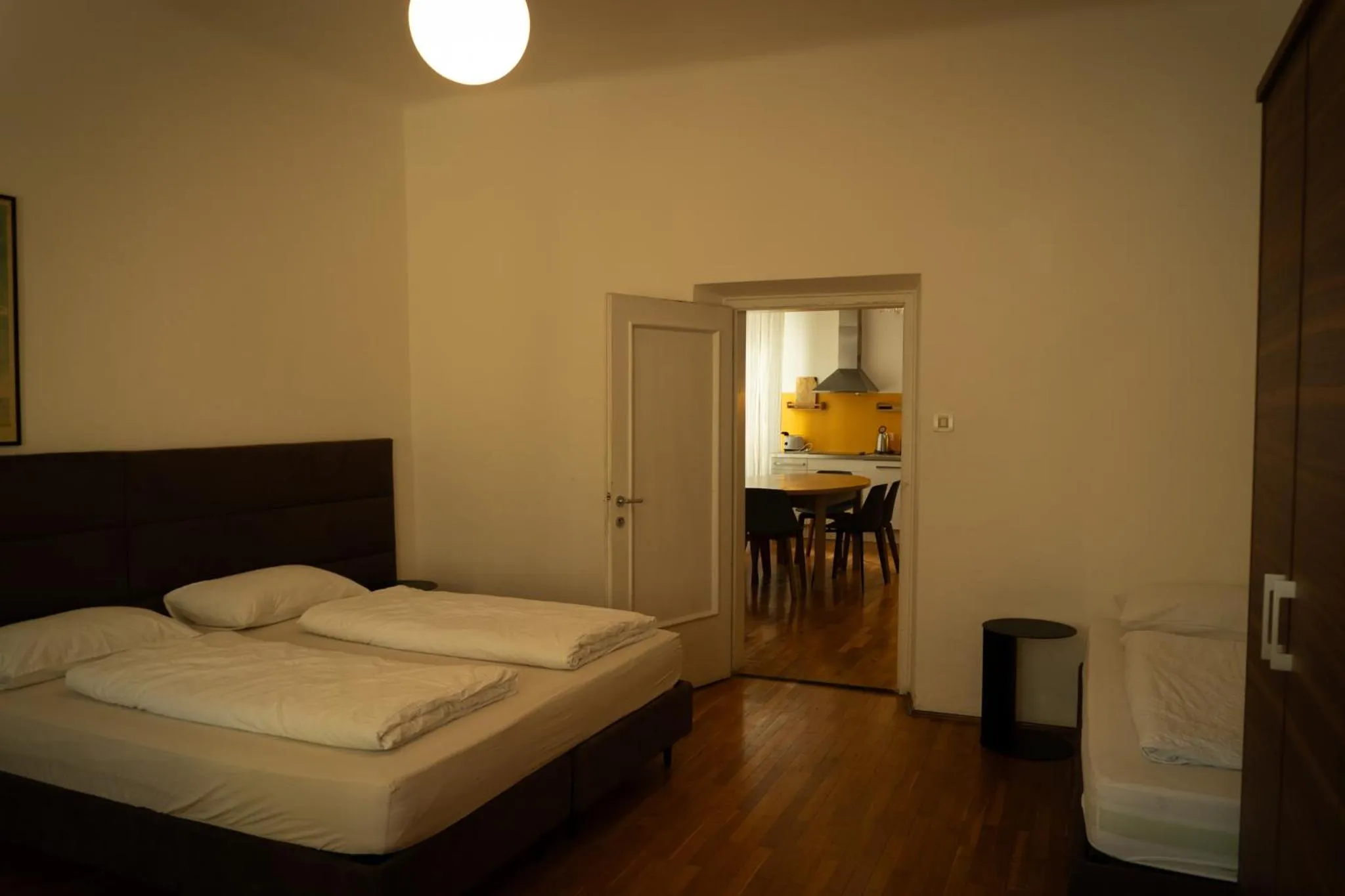 Bed in Residence Fink Central Apartments