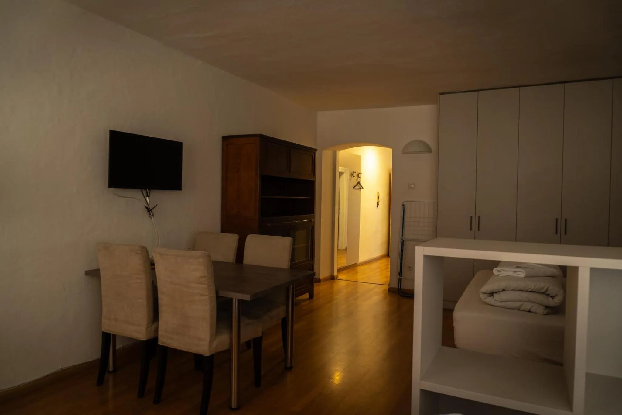 Bed in Residence Fink Central Apartments