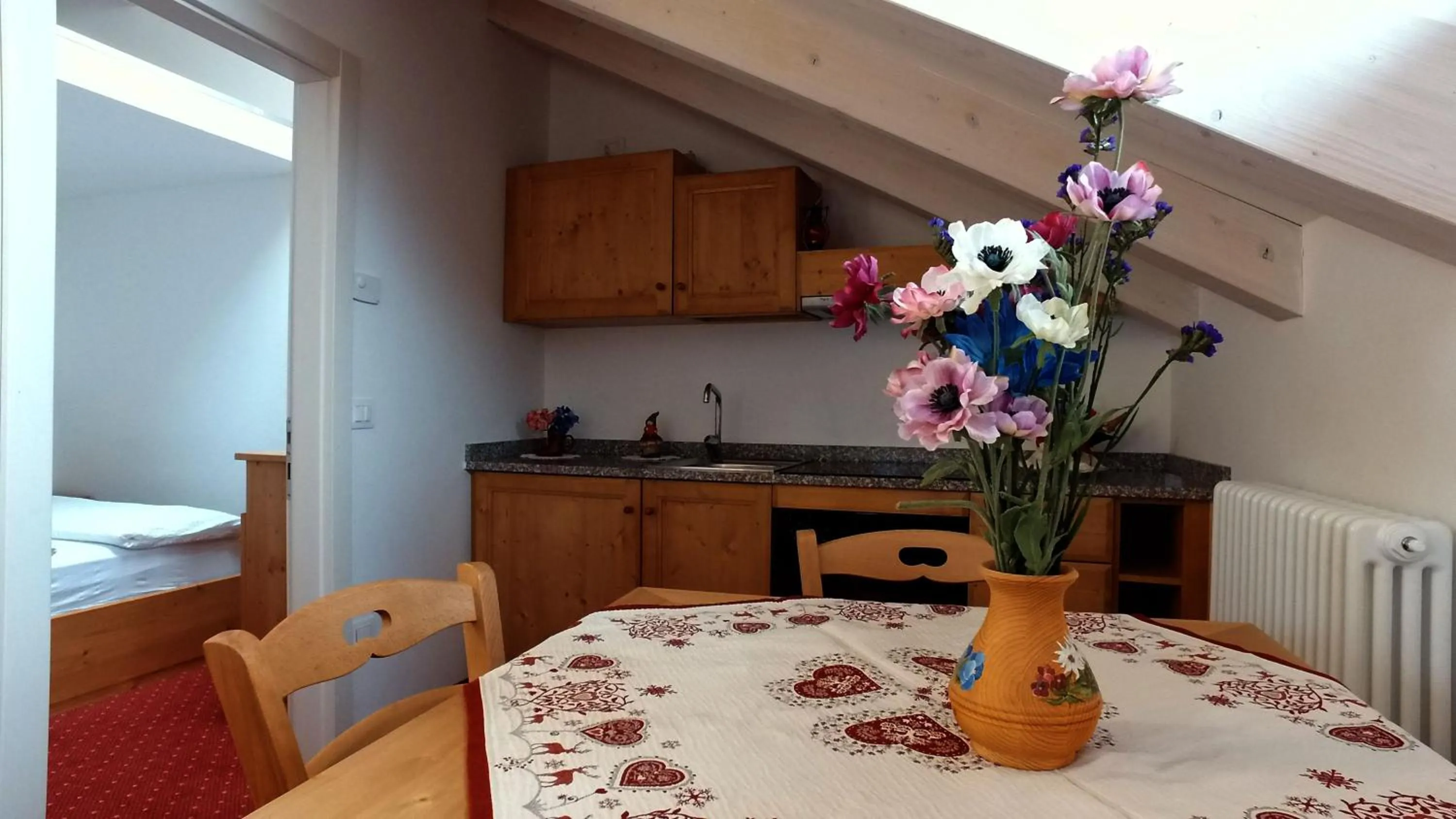 Kitchen or kitchenette in Hotel B&B Francolini