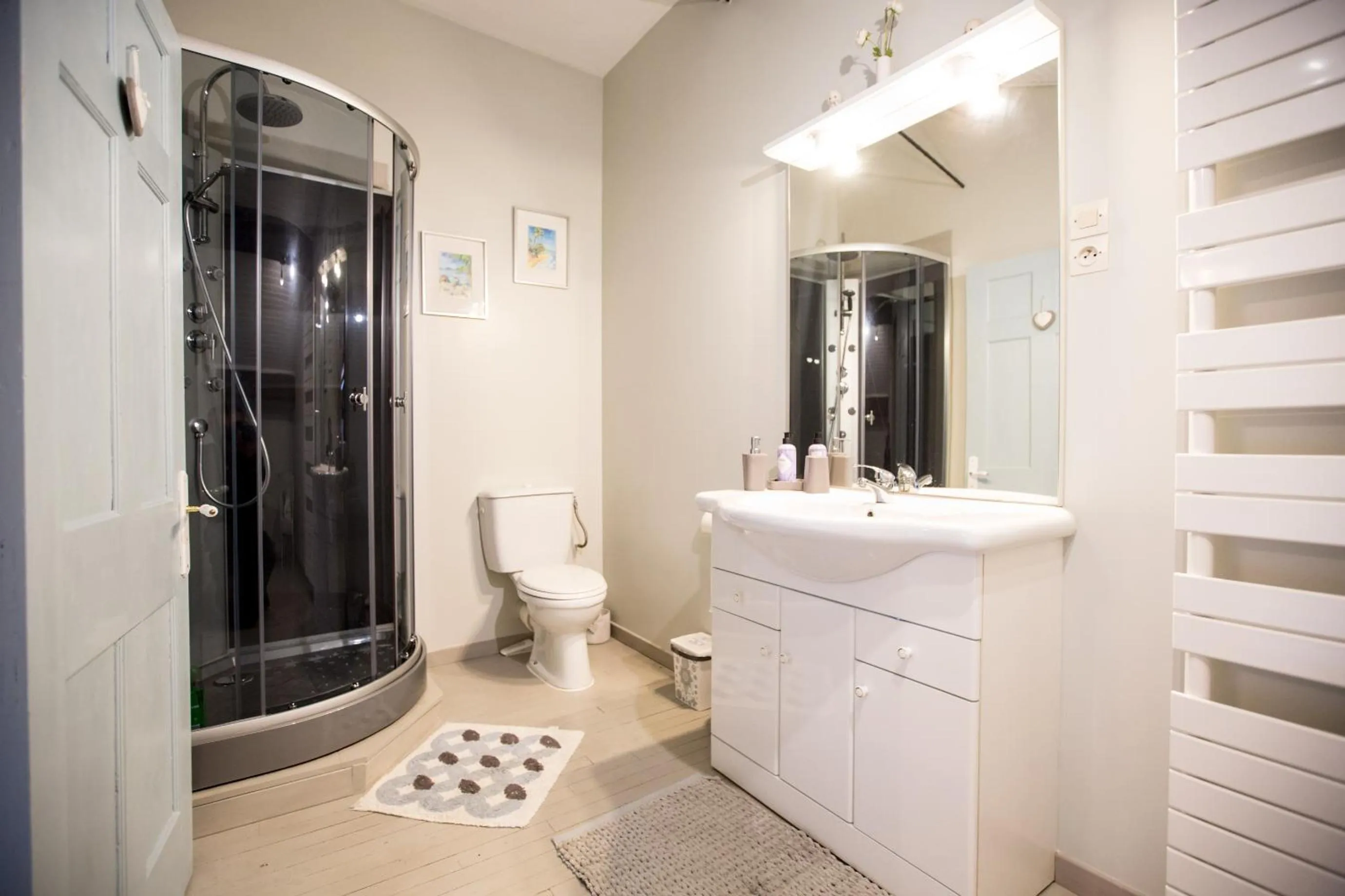 La Maison Des Fleurs