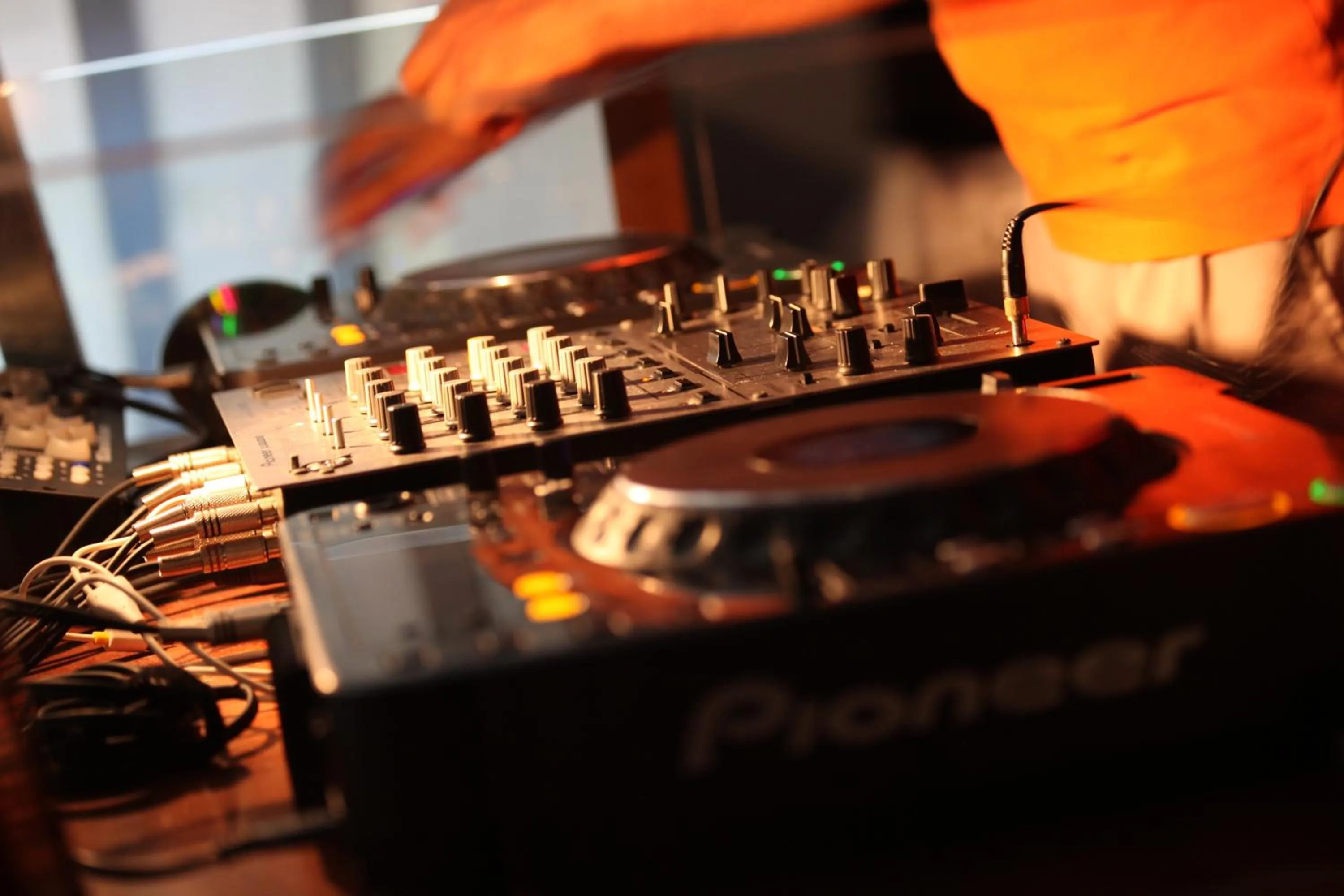 Nightclub / DJ in Four Seasons Resort Mauritius at Anahita