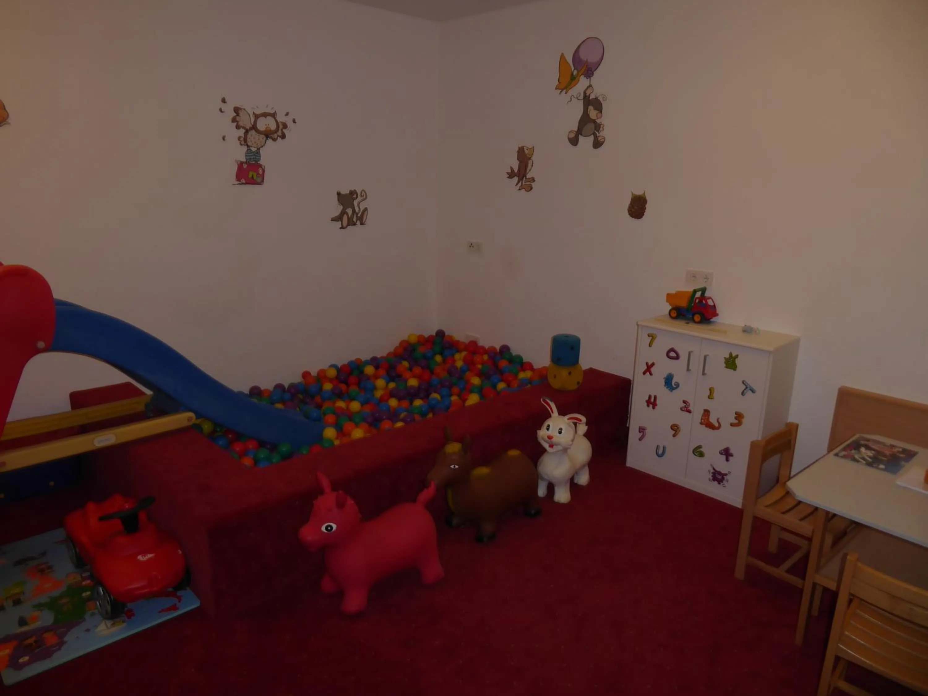 Game Room in Sporthotel Rasen