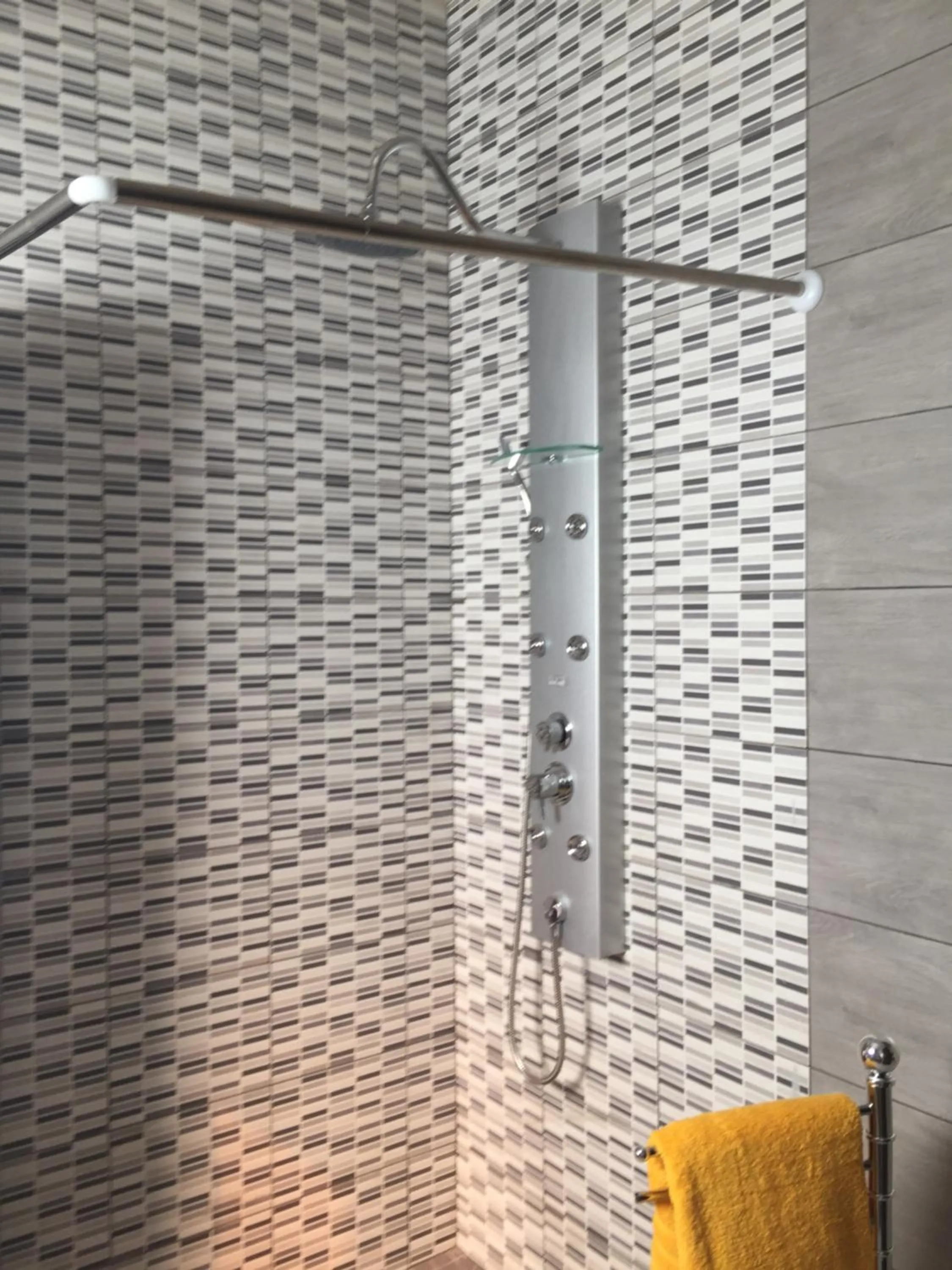 Shower in Ô cœur de l’île