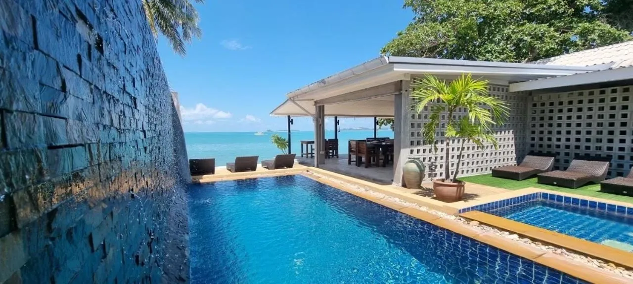 Pool view in Pico Samui