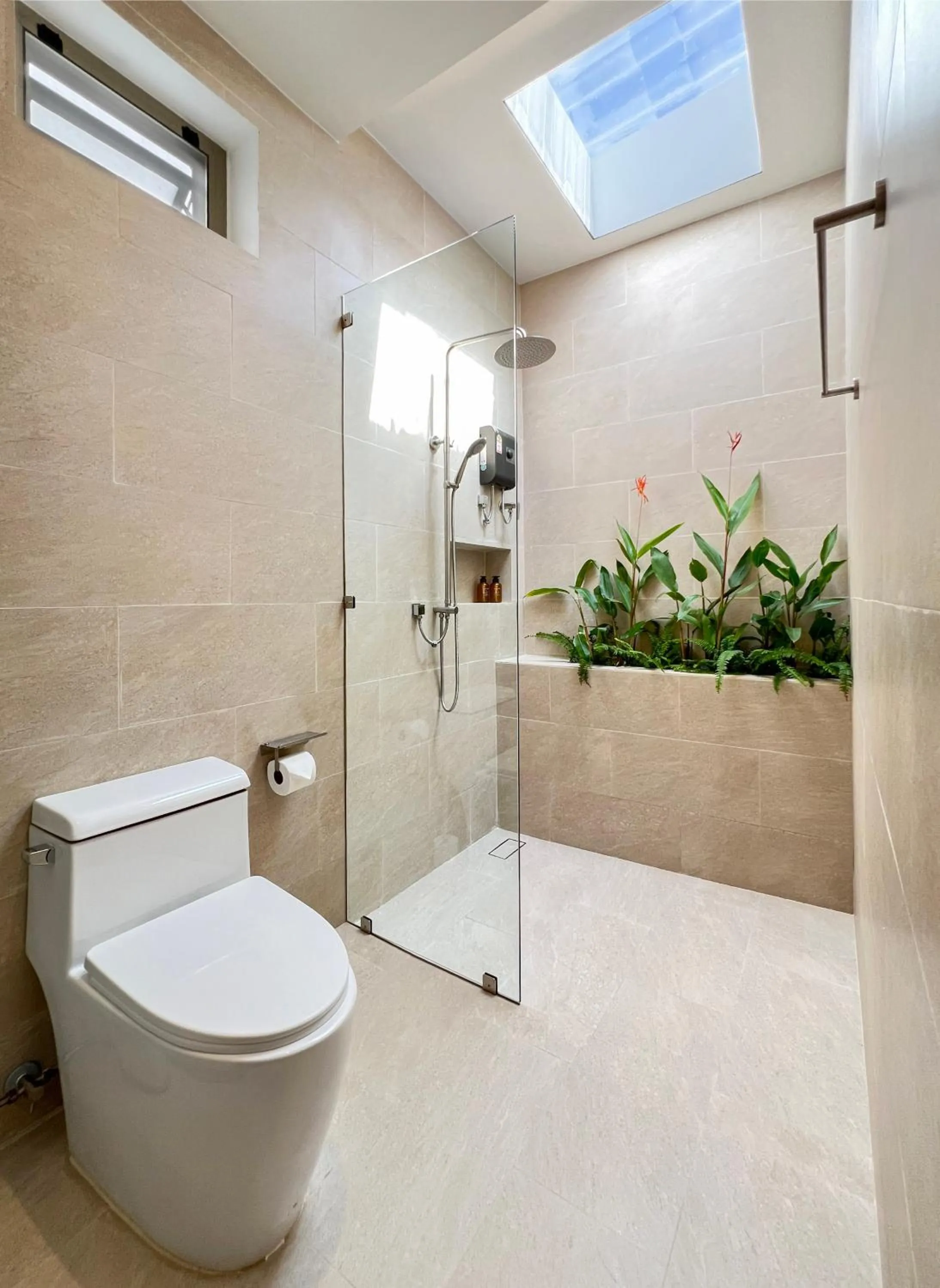 Shower in Pico Samui