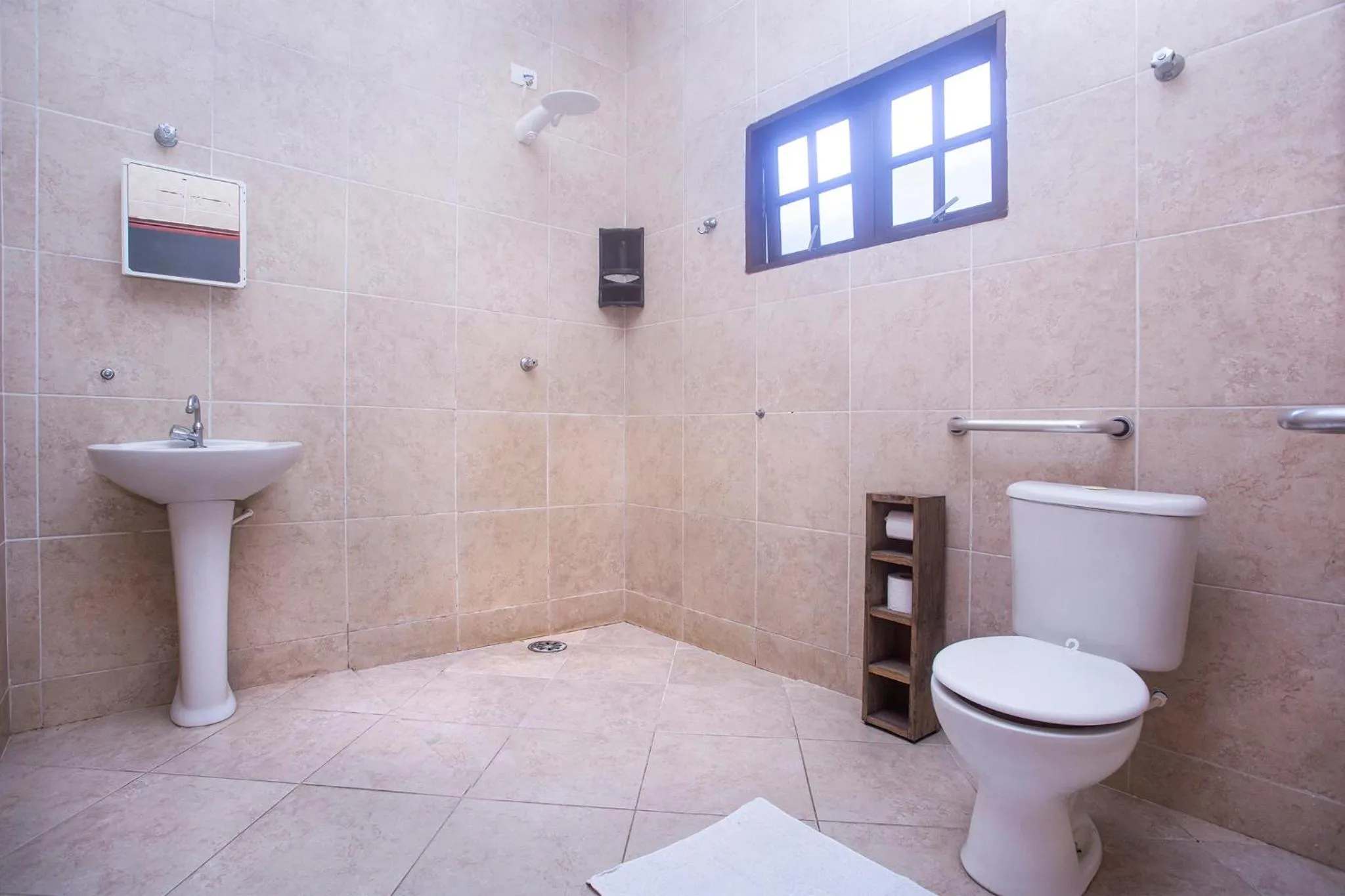 Bathroom in Pousada Castelinho