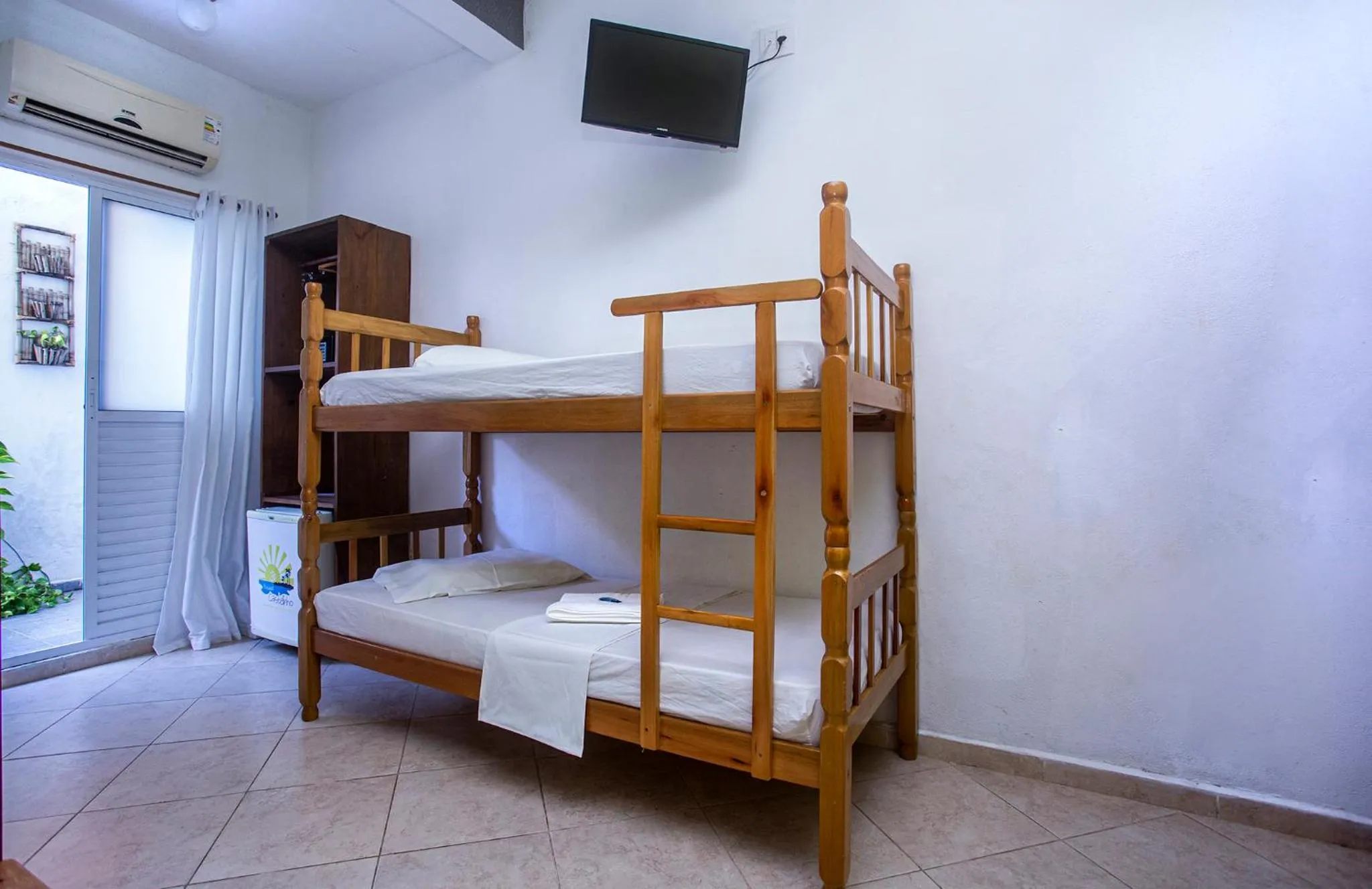 bunk bed, Bed in Pousada Castelinho