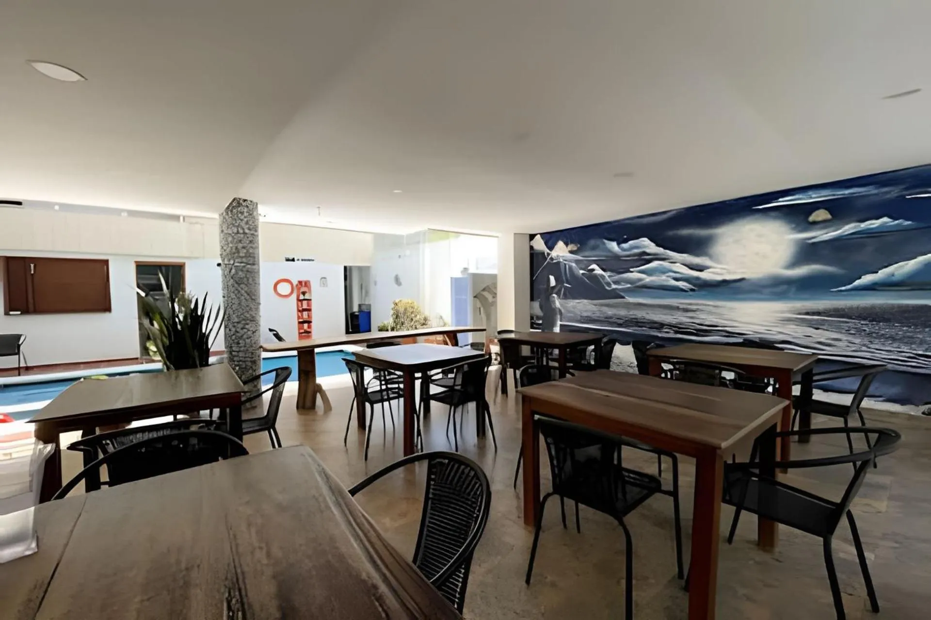 Dining area in Casa Luna Hotel