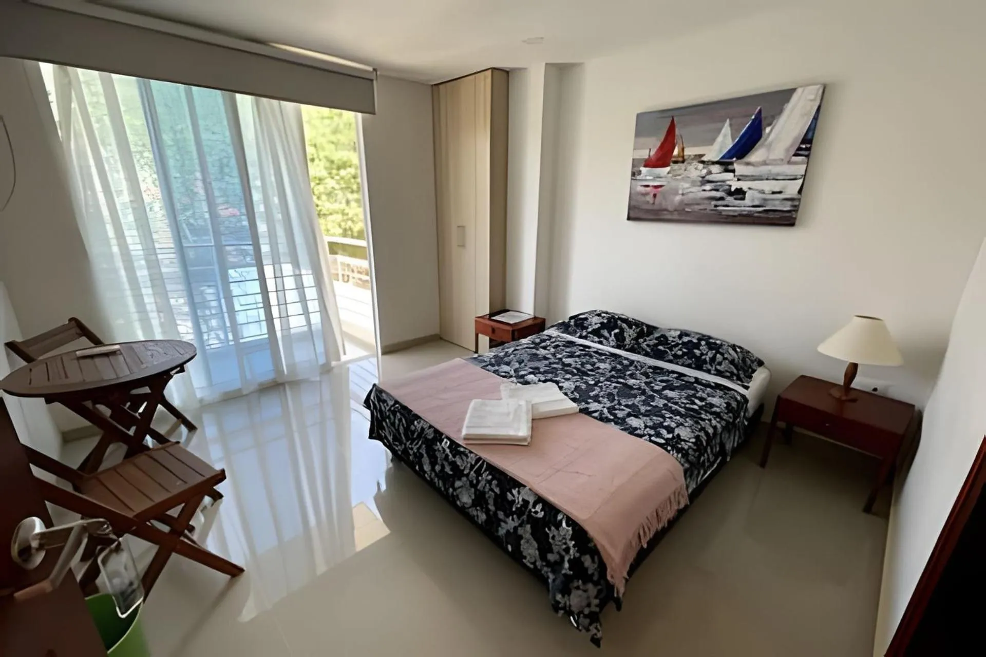 Bed in Casa Luna Hotel